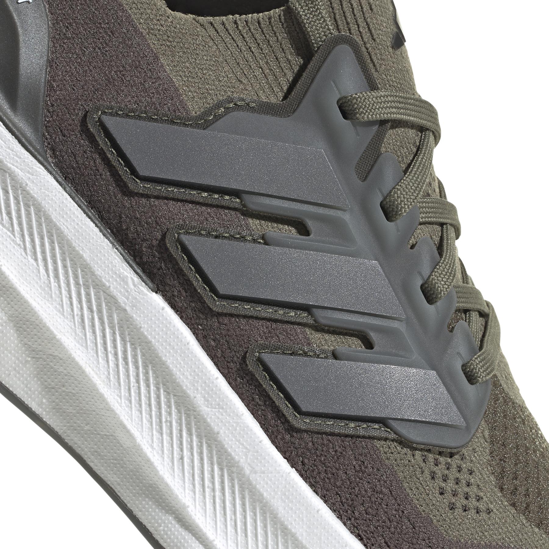 a/d/adidas_id8815_9_footwear_photography_detail_view_2_white.jpg