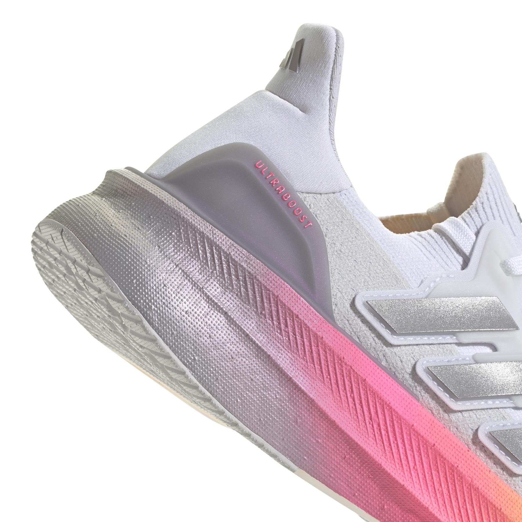 a/d/adidas_id8840_8_footwear_photography_detail_view_1_white.jpg