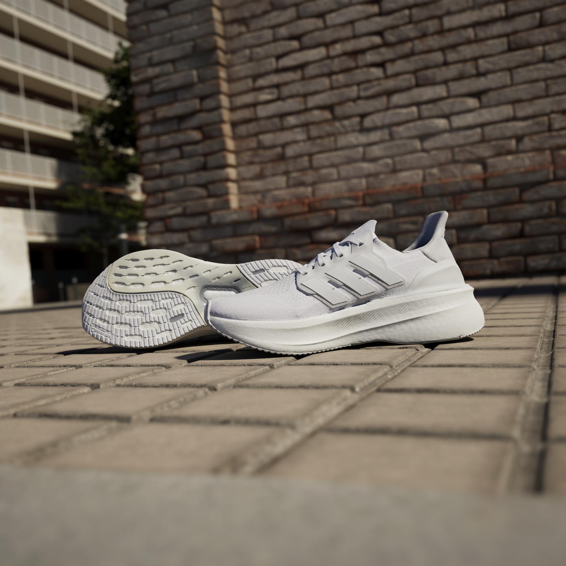 a/d/adidas_id8848_17_footwear_photography_heromrktng_view_4.jpg
