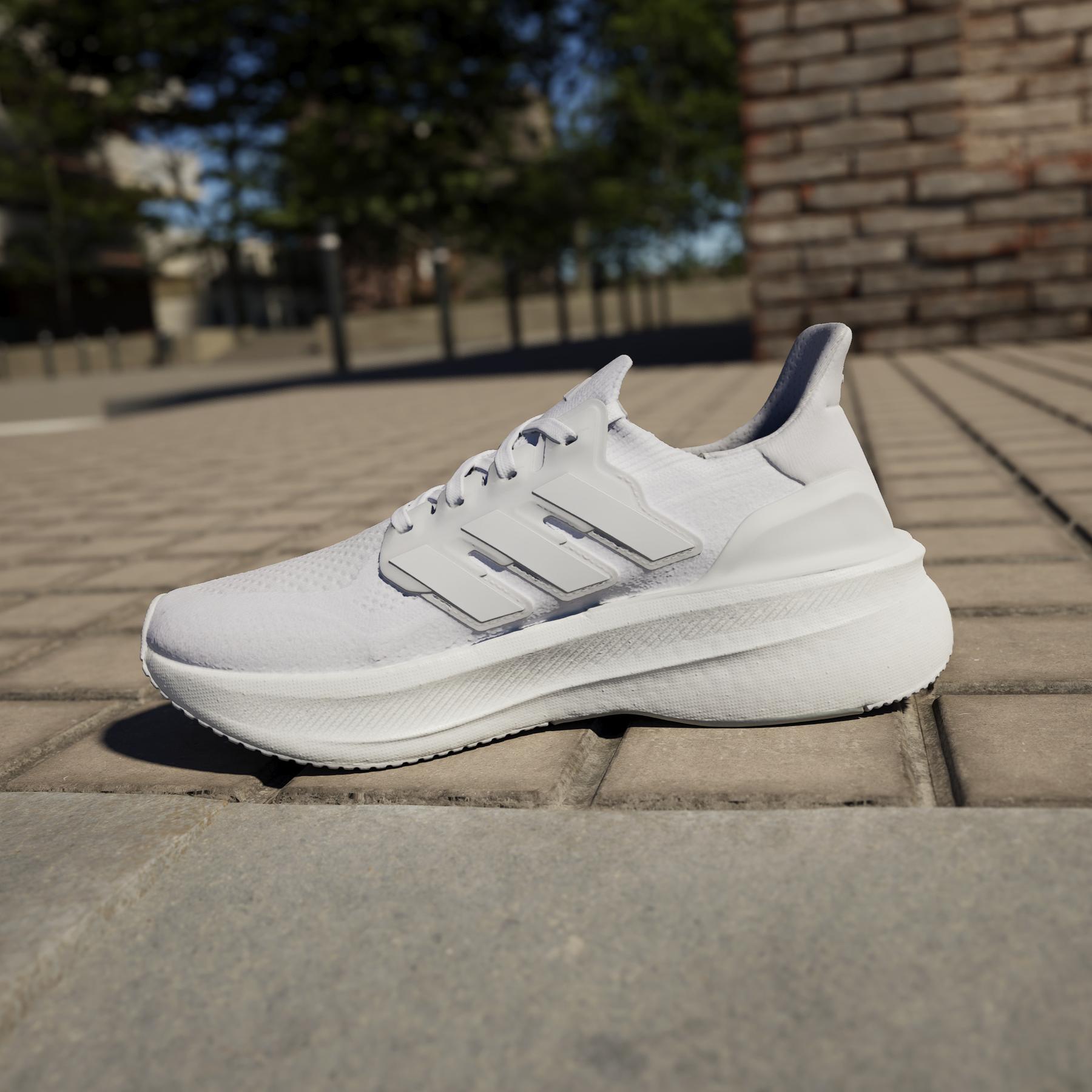 a/d/adidas_id8848_20_footwear_photography_heromrktng_view_7.jpg
