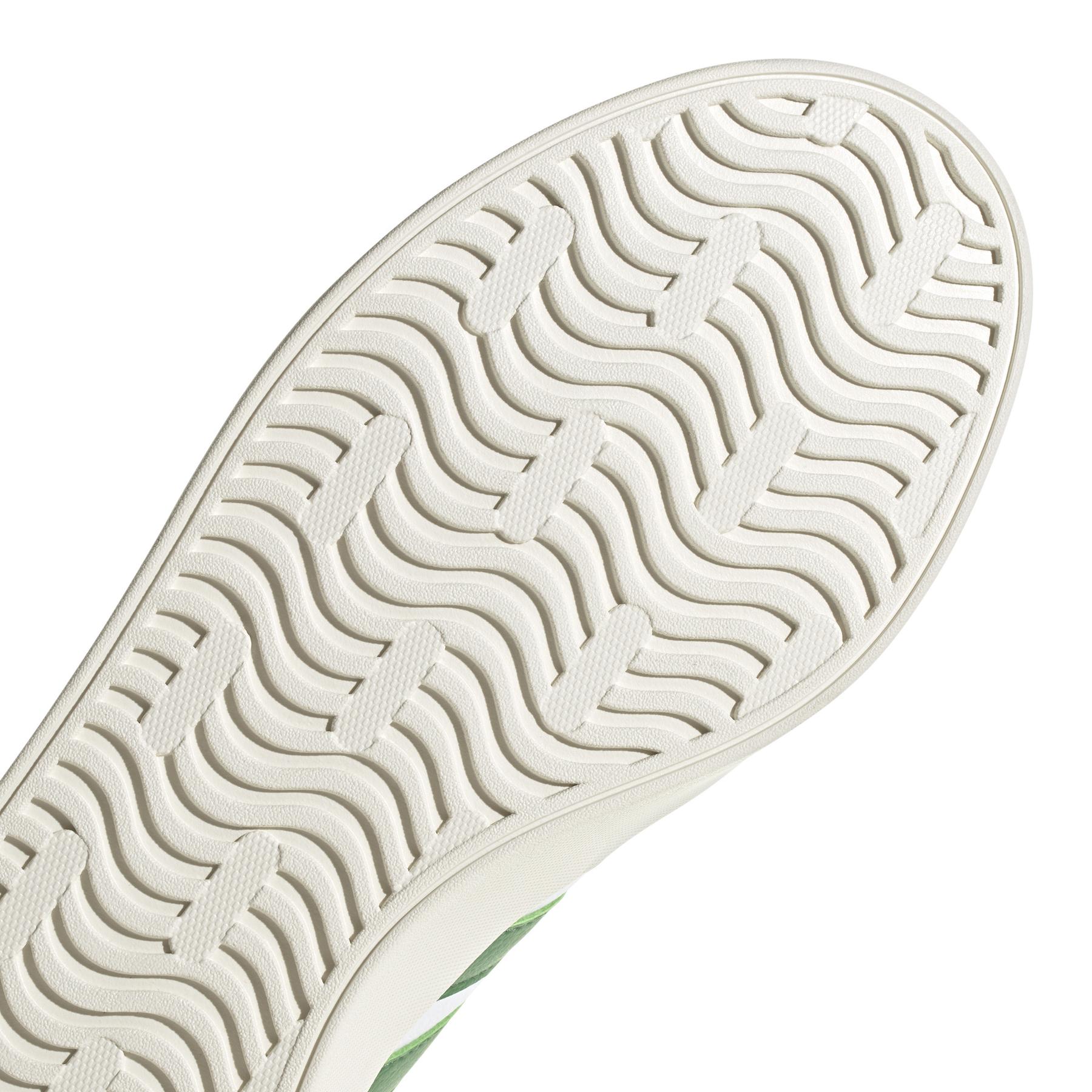 a/d/adidas_id9069_9_footwear_photography_detail_view_2_white.jpg