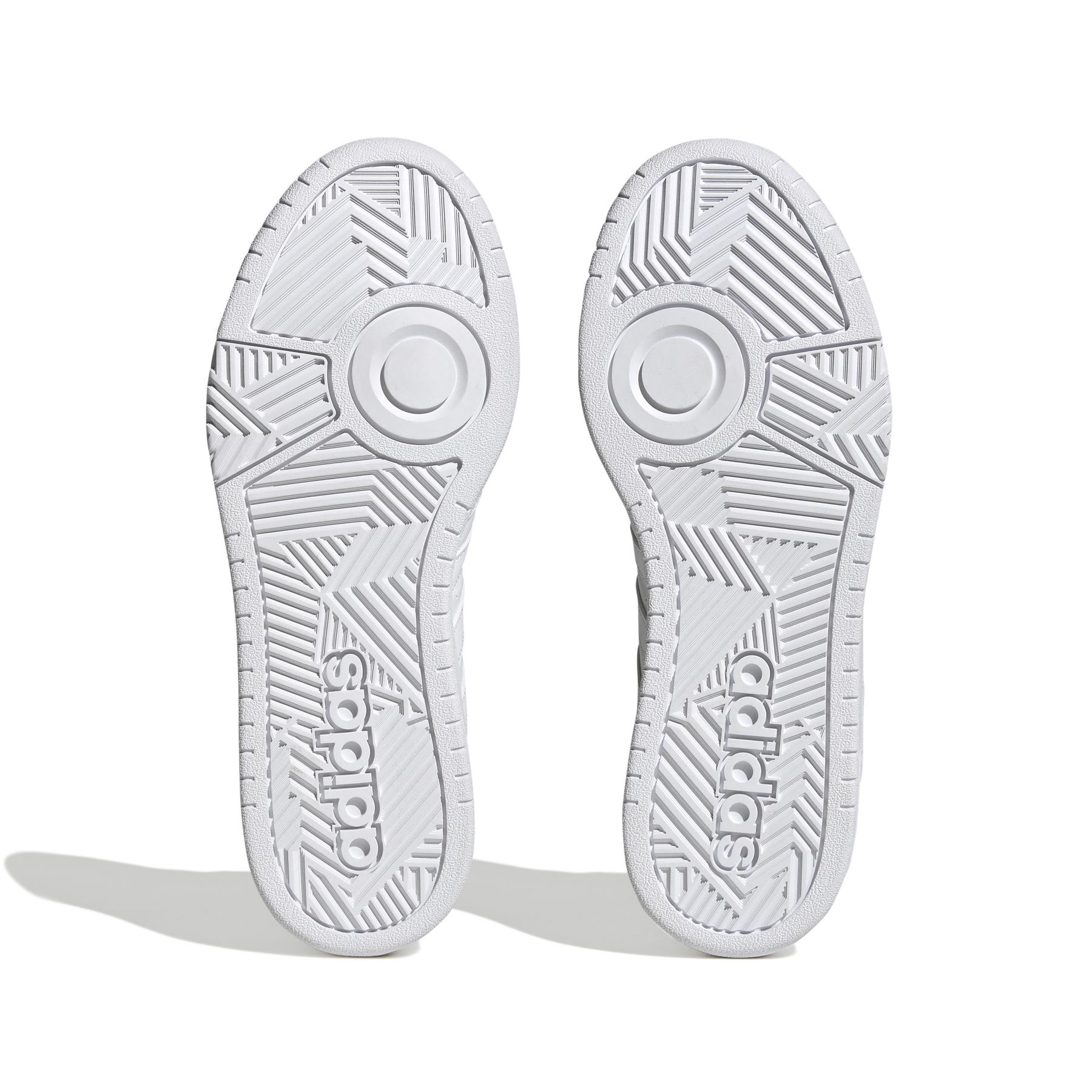 product/a/d/adidas_id9838_4_footwear_photography_bottom_view_white-030824x.jpg