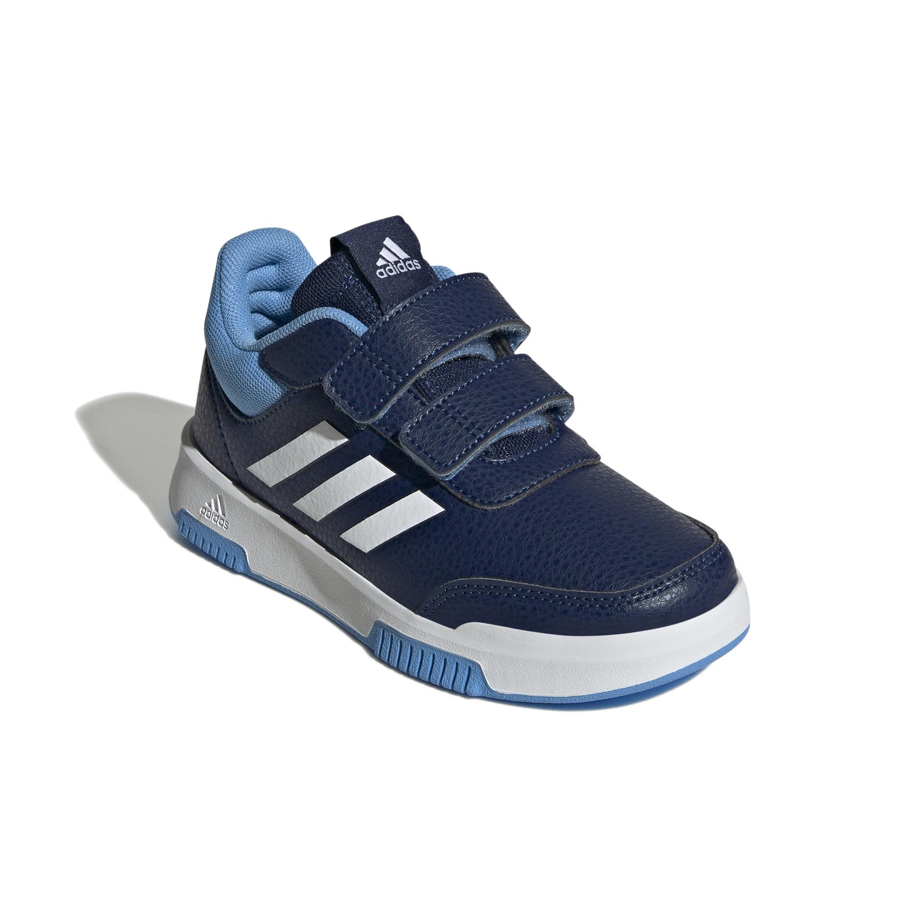 product/a/d/adidas_ie0922_6_footwear_photography_front_lateral_top_view_white.jpg