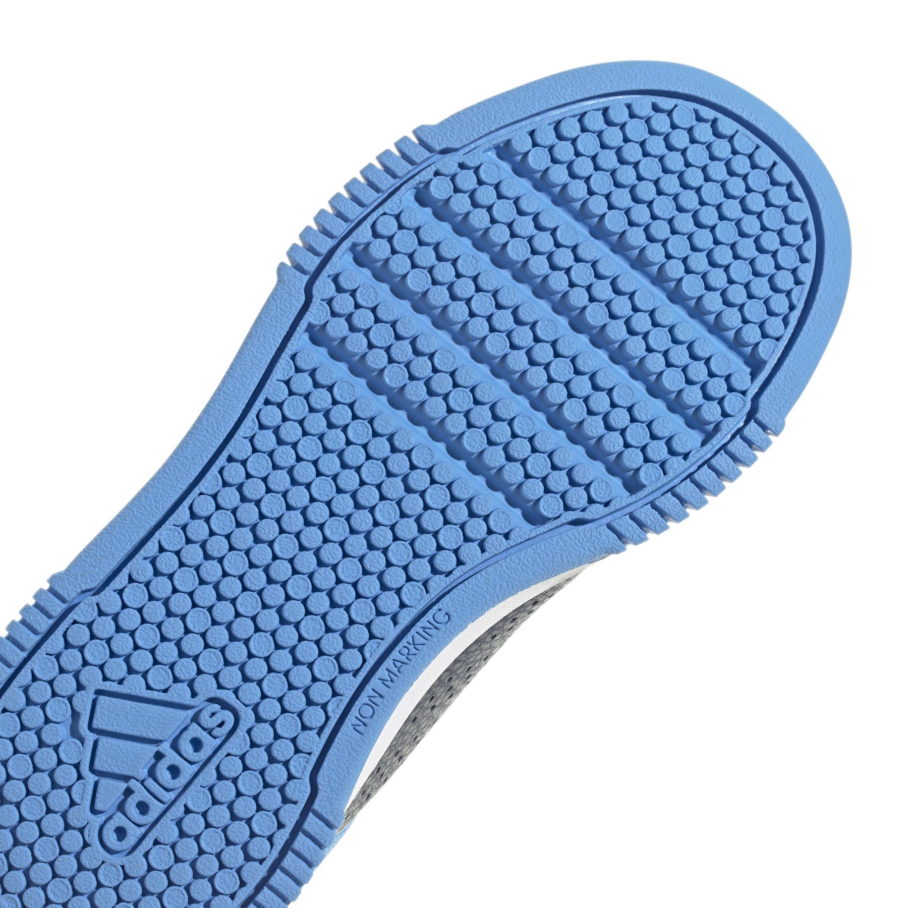 product/a/d/adidas_ie0922_8_footwear_photography_detail_view_1_white.jpg