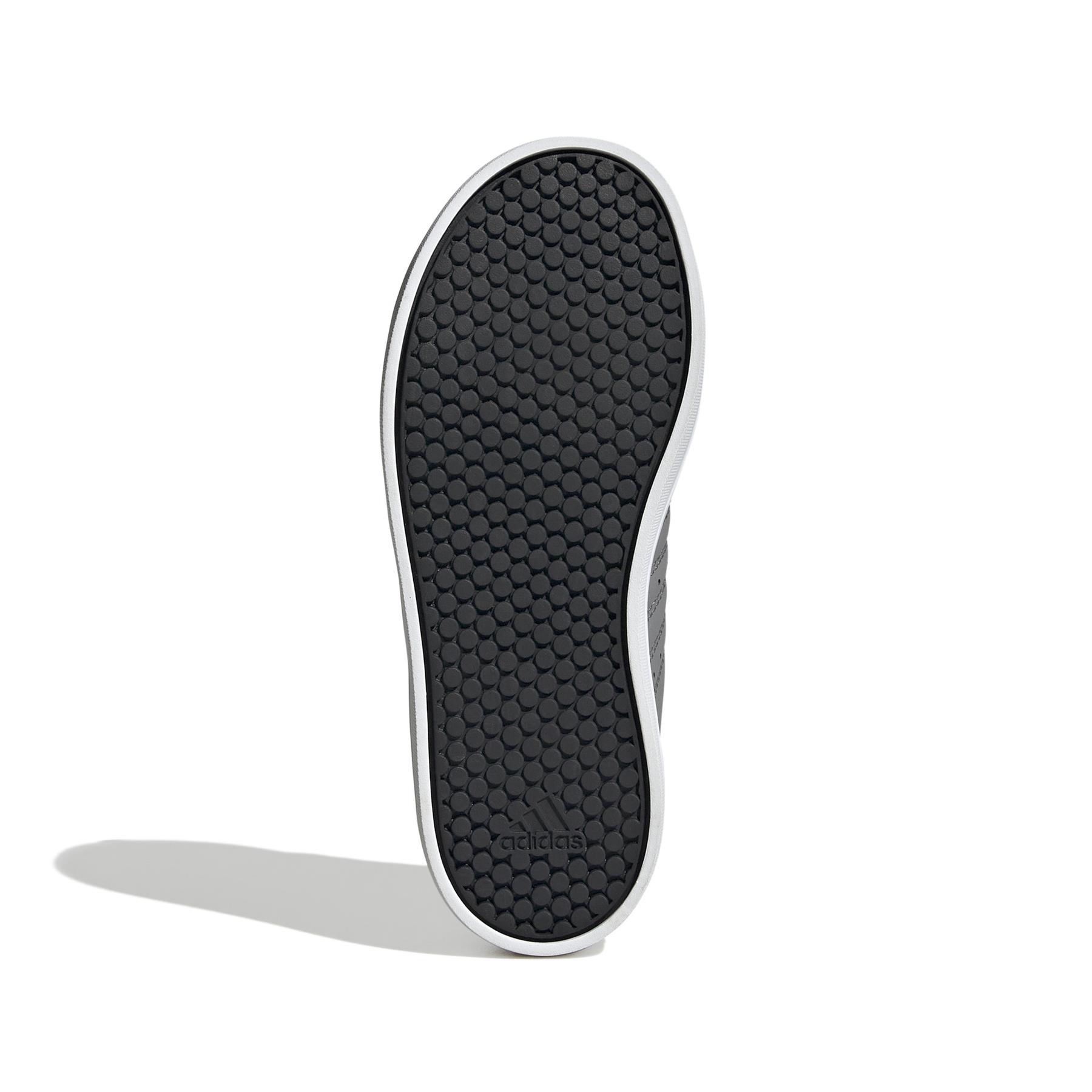 a/d/adidas_ie3463_4_footwear_photography_bottom_view_white-nw052424.jpg