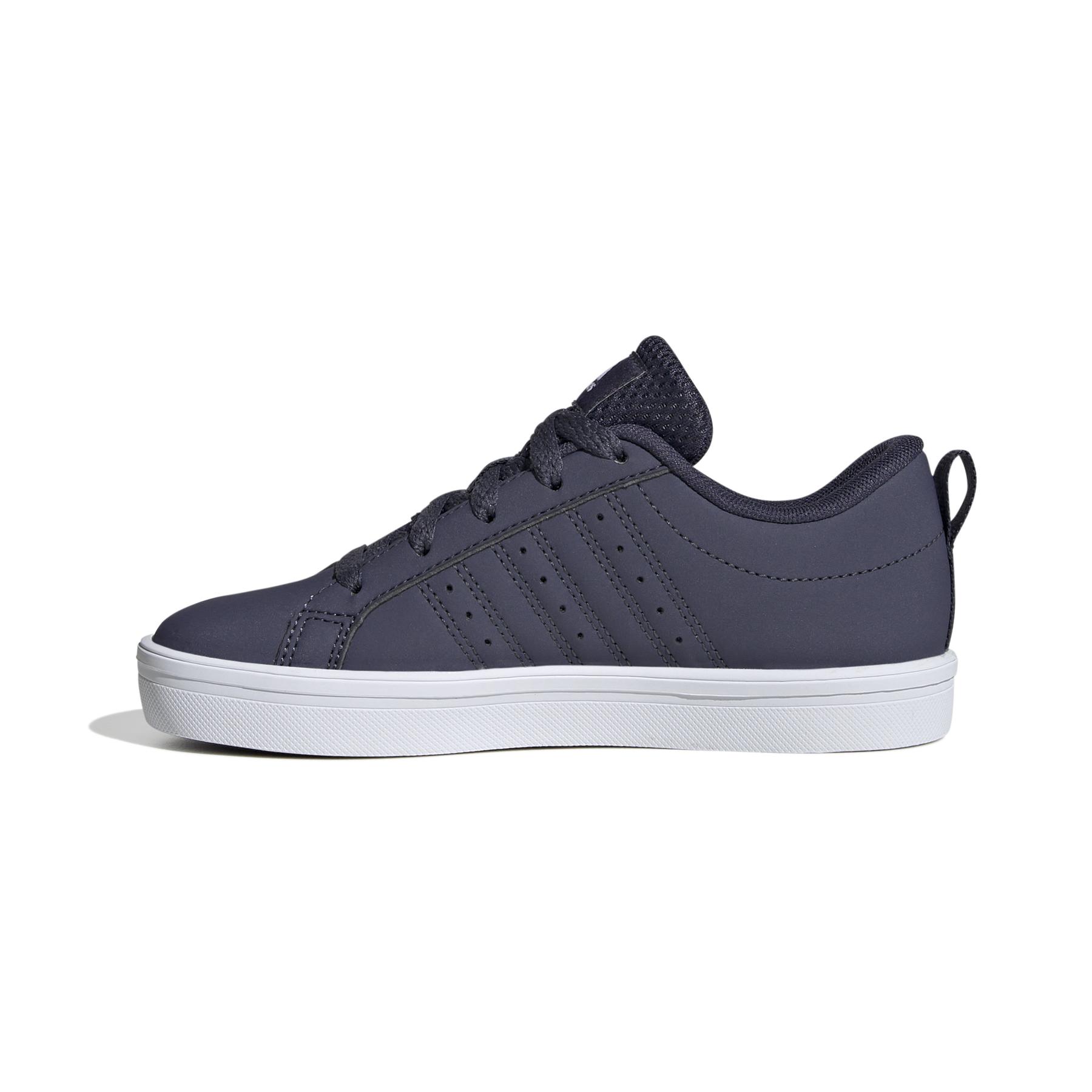 a/d/adidas_ie3465_5_footwear_photography_side_medial_center_view_white-nw052424.jpg