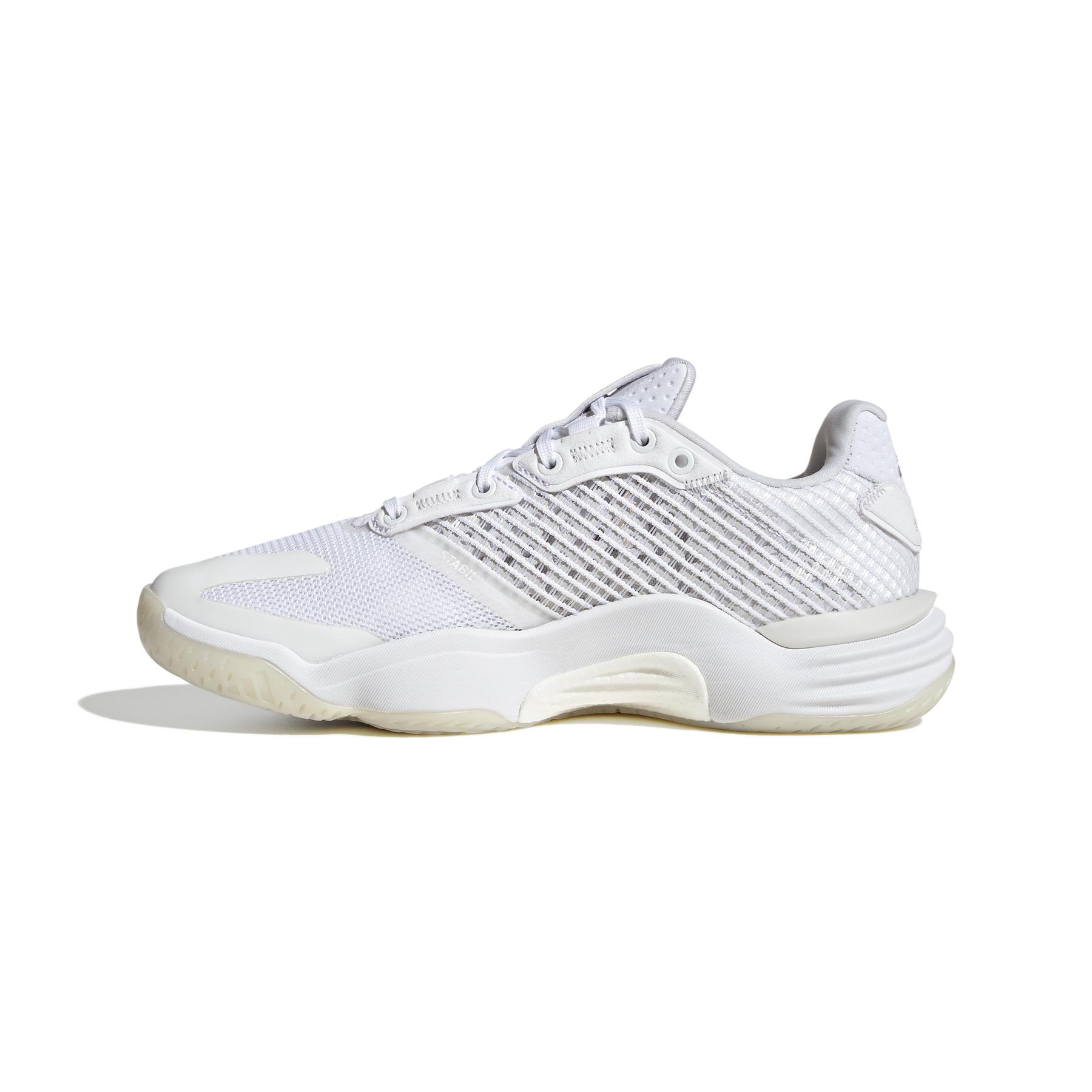 a/d/adidas_ie3584_5_footwear_photography_side_medial_center_view_white-nw100424.jpg