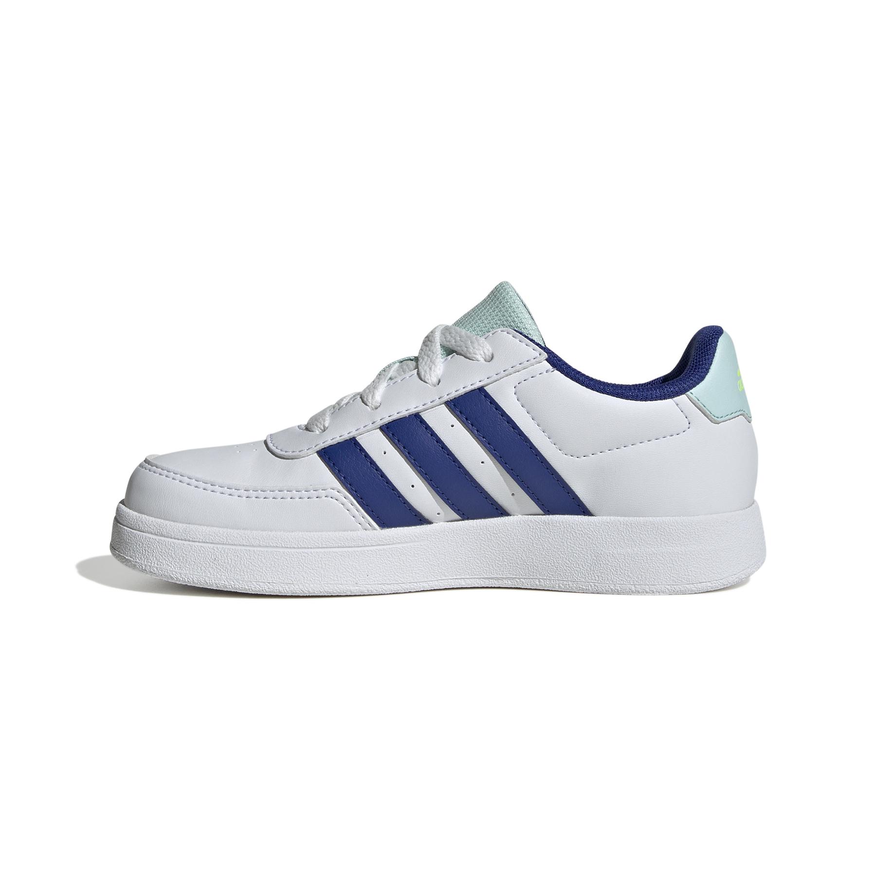 product/a/d/adidas_ie3788_5_footwear_photography_side_medial_center_view_white.jpg