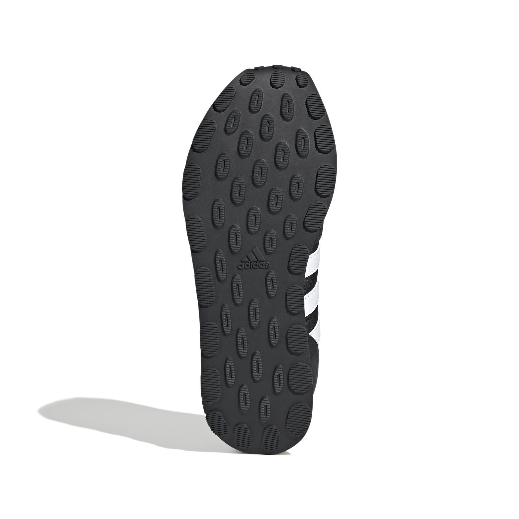 a/d/adidas_ie3826_4_footwear_photography_bottom_view_white.jpg