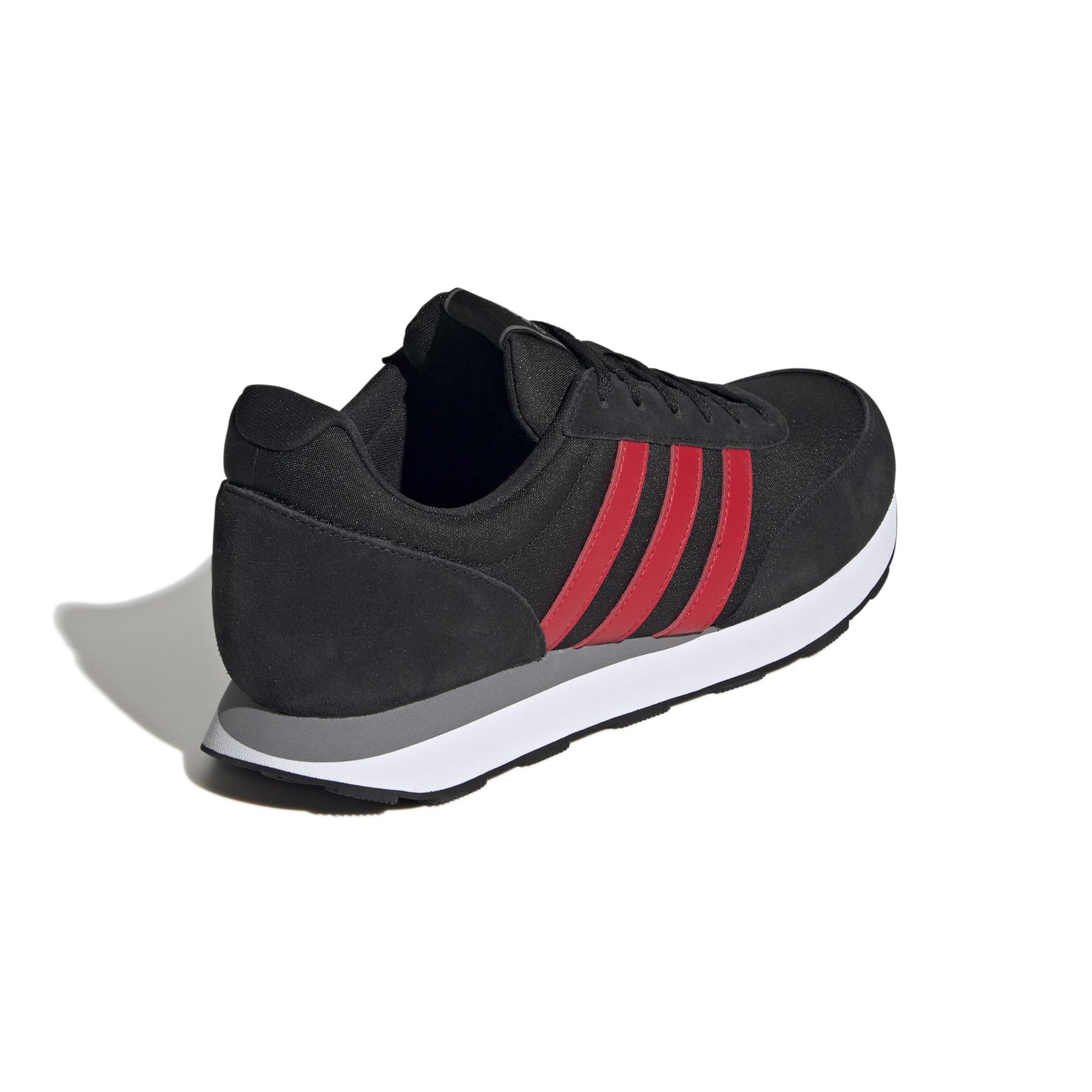 a/d/adidas_ie3828_7_footwear_photography_back_lateral_top_view_white.jpg