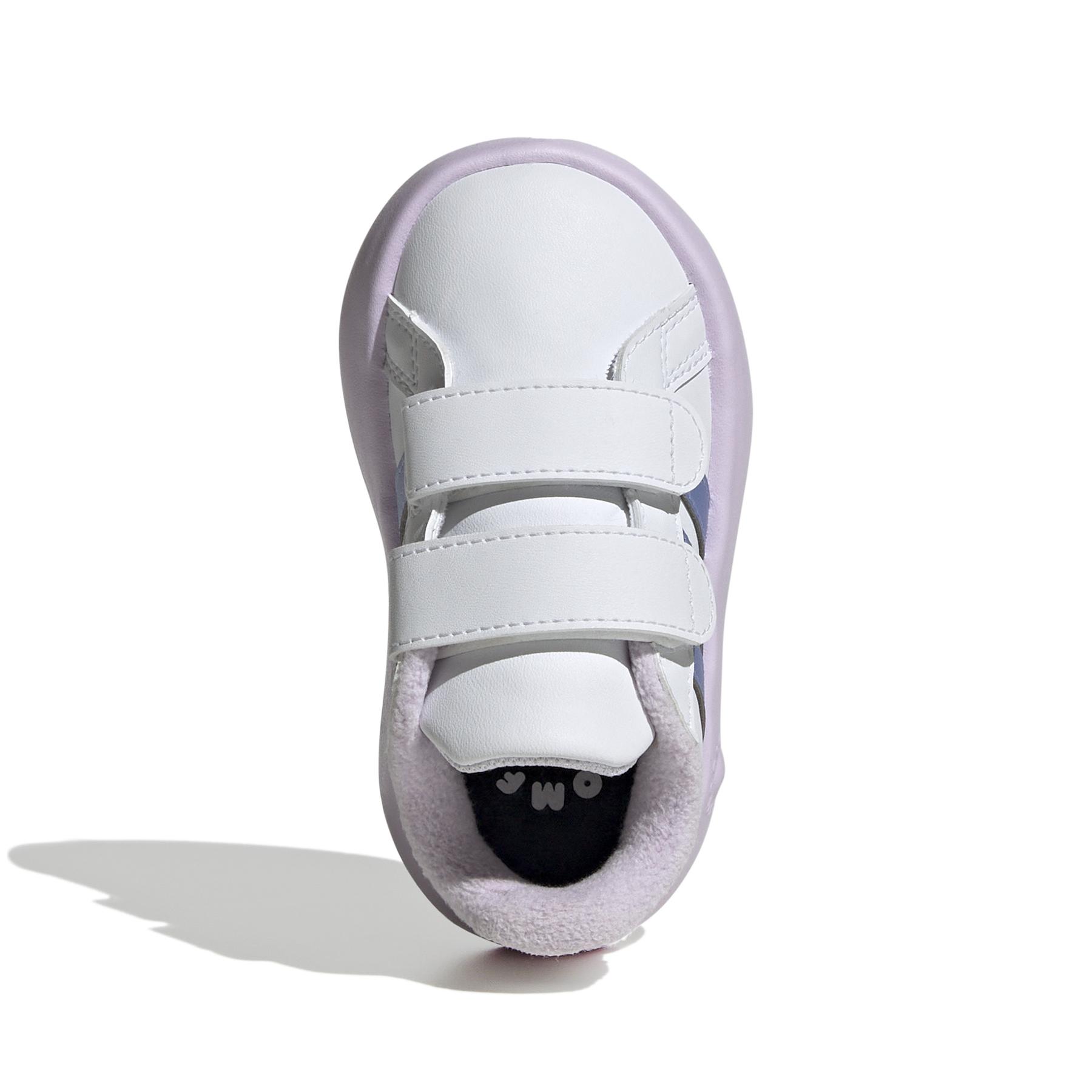 a/d/adidas_ie3858_3_footwear_photography_top_portrait_view_white.jpg