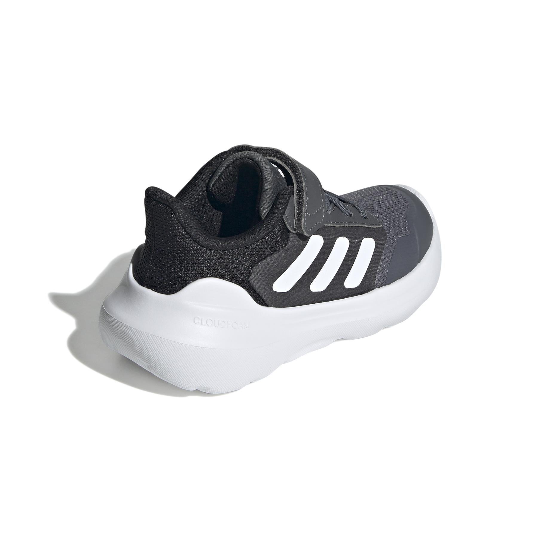 product/a/d/adidas_ie5986_7_footwear_photography_back_lateral_top_view_white.jpg