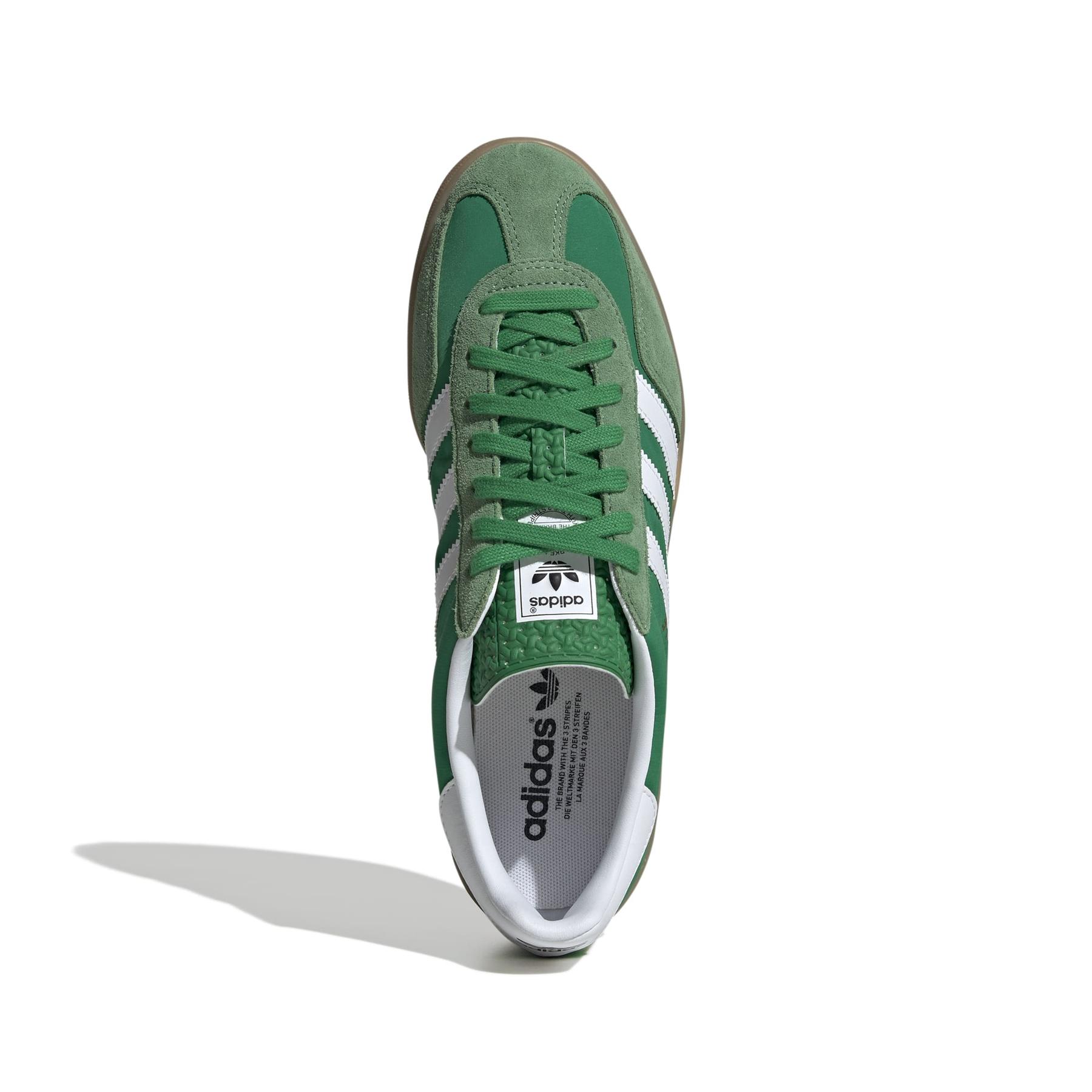 product/a/d/adidas_ie6605_3_footwear_photography_top_portrait_view_white.jpg