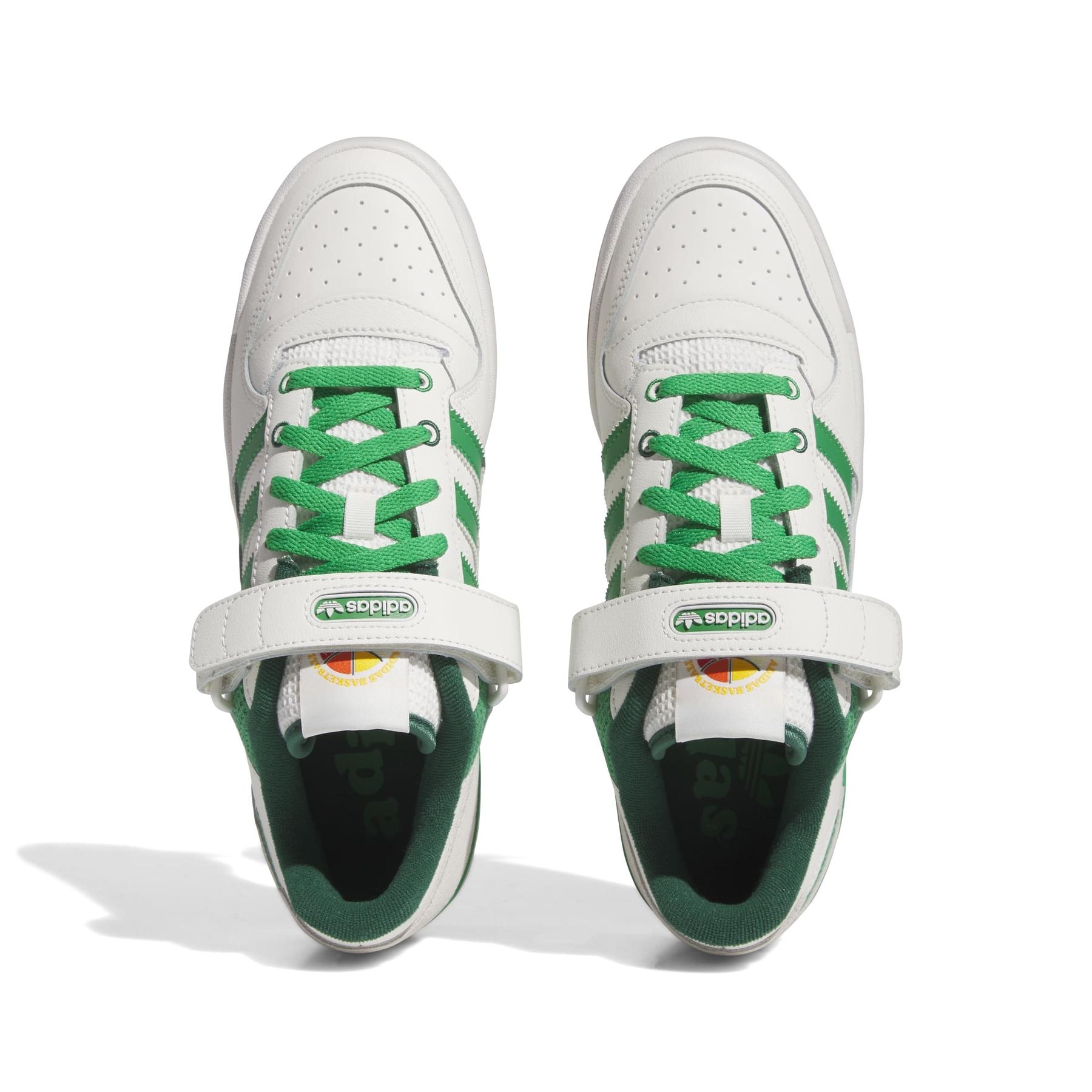product/a/d/adidas_ie7175_3_footwear_photography_top_portrait_view_white.jpg