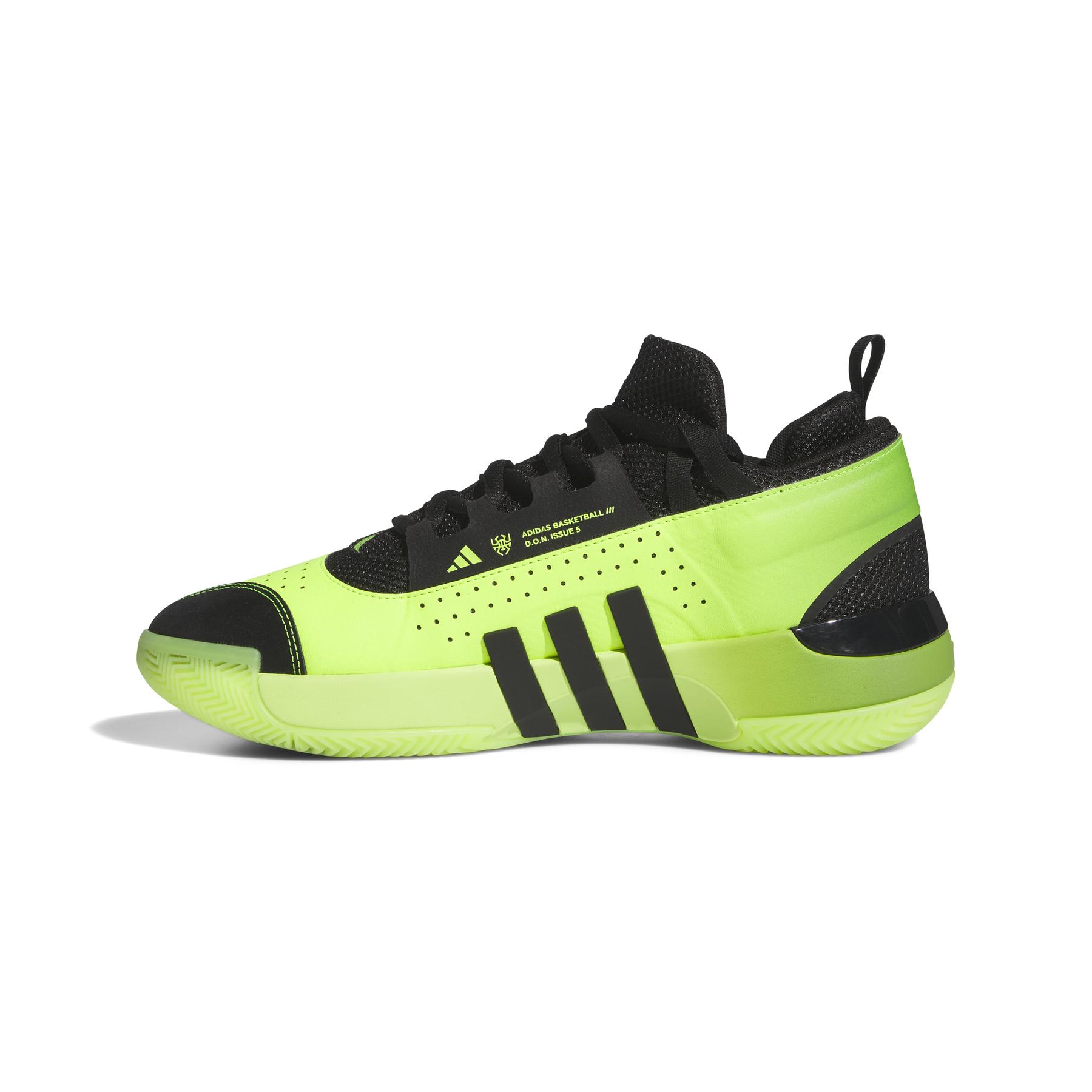 a/d/adidas_ie7801_5_footwear_photography_side_medial_center_view_white.jpg