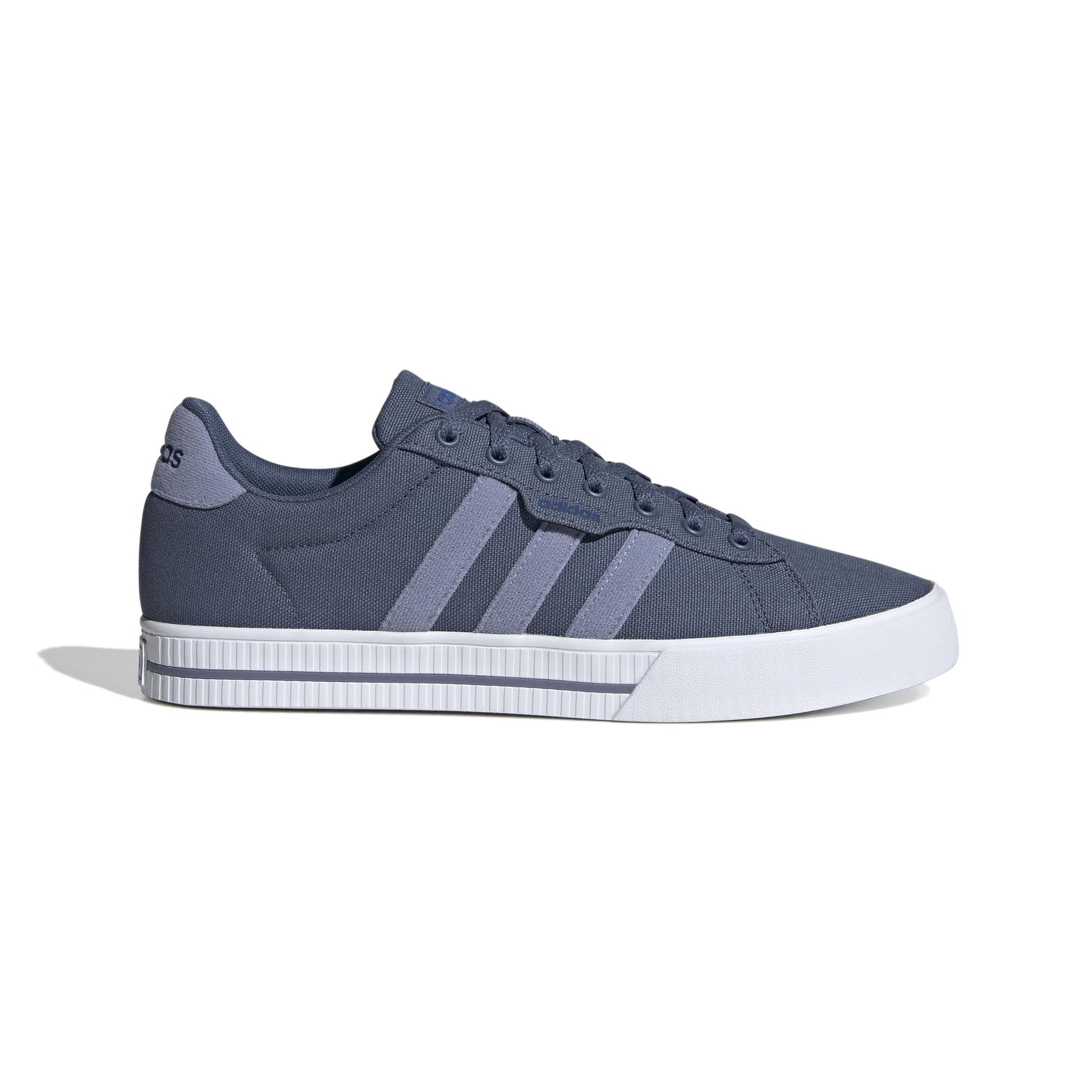 product/a/d/adidas_ie7840_1_footwear_photography_side_lateral_center_view_white.jpg
