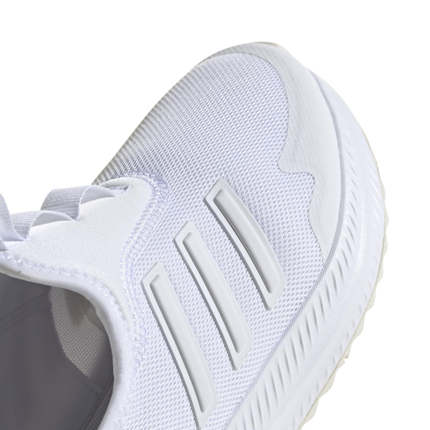 a/d/adidas_ie8474_9_footwear_photography_detail_view_2_white-nw052424.jpg