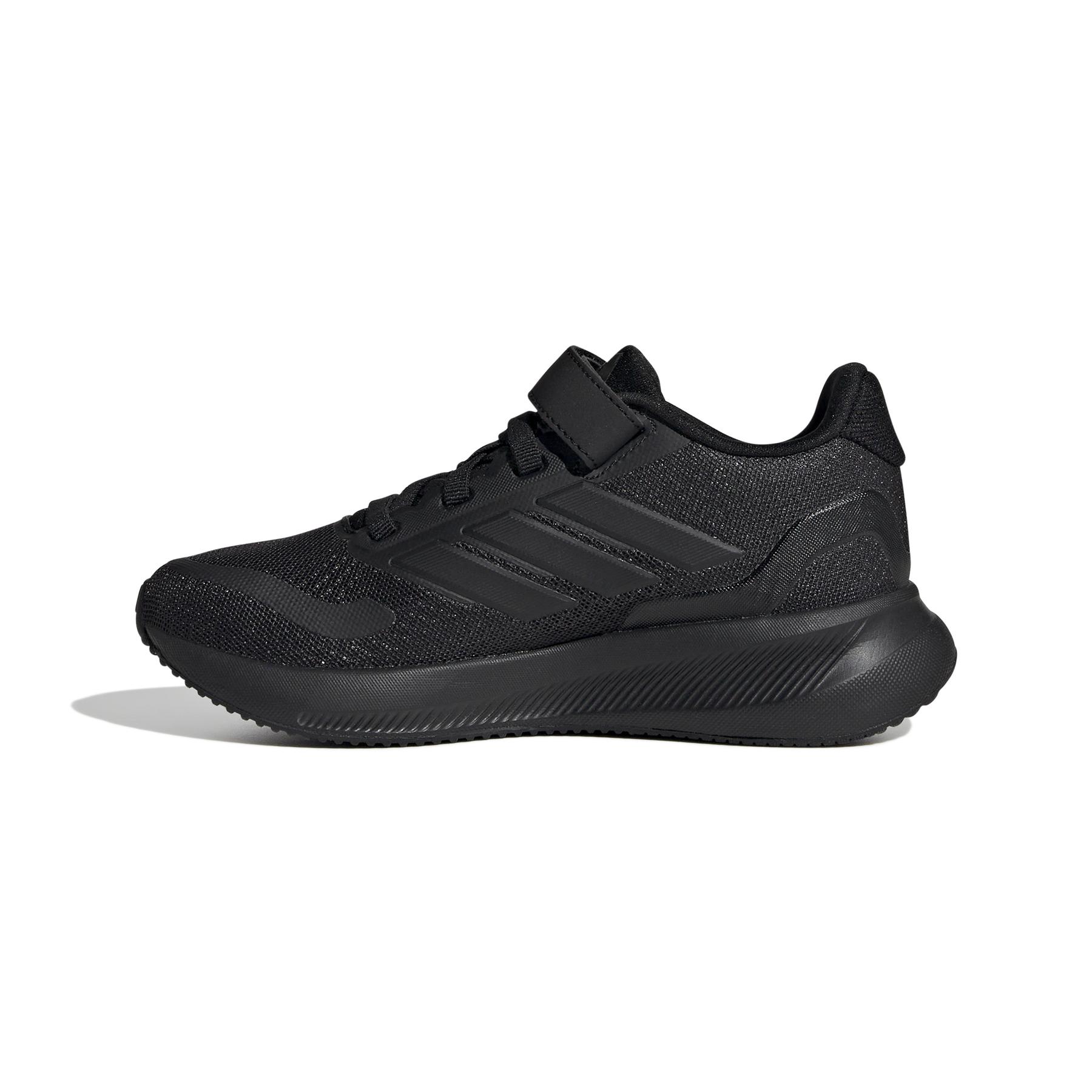 a/d/adidas_ie8573_5_footwear_photography_side_medial_center_view_white.jpg