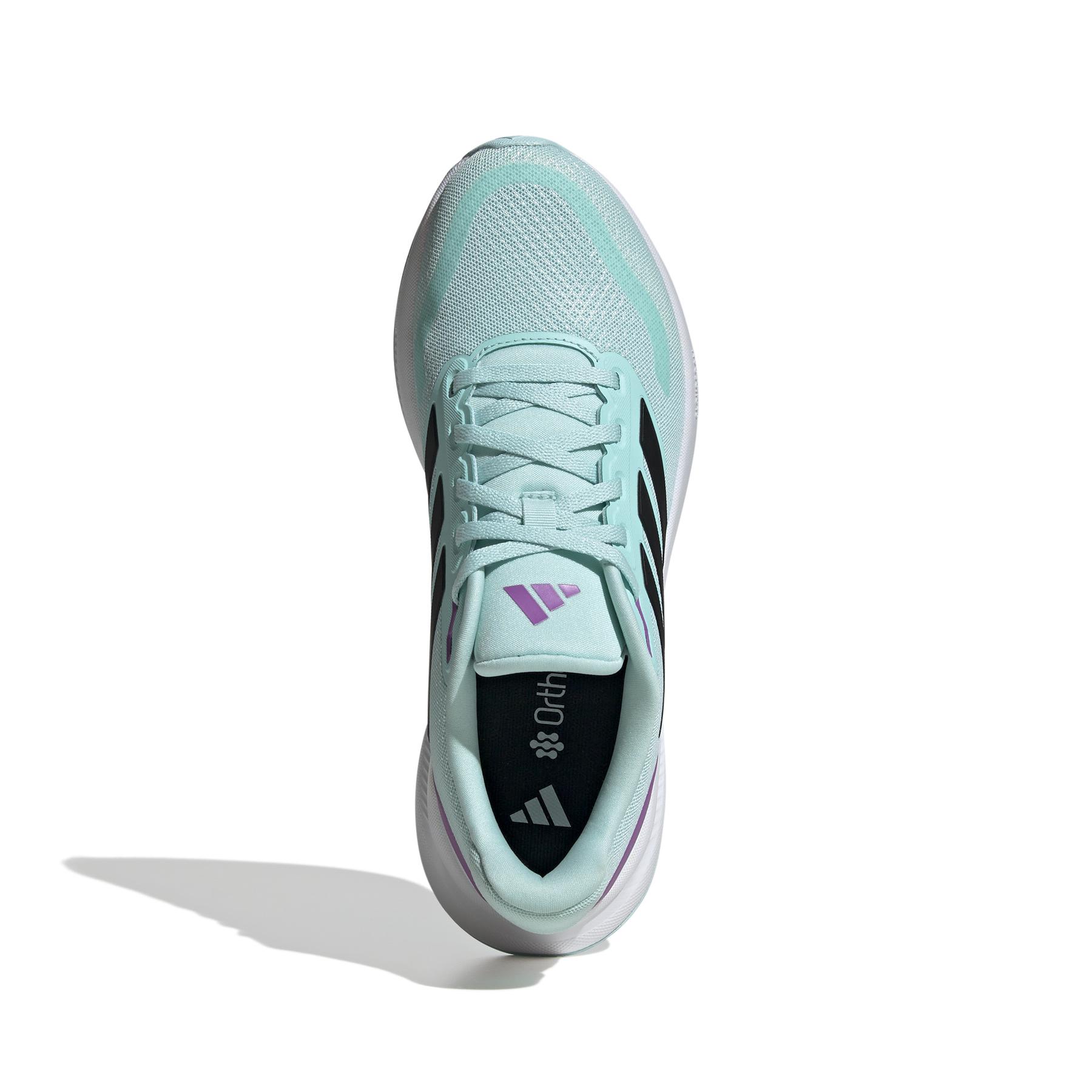 a/d/adidas_ie8824_3_footwear_photography_top_portrait_view_white.jpg