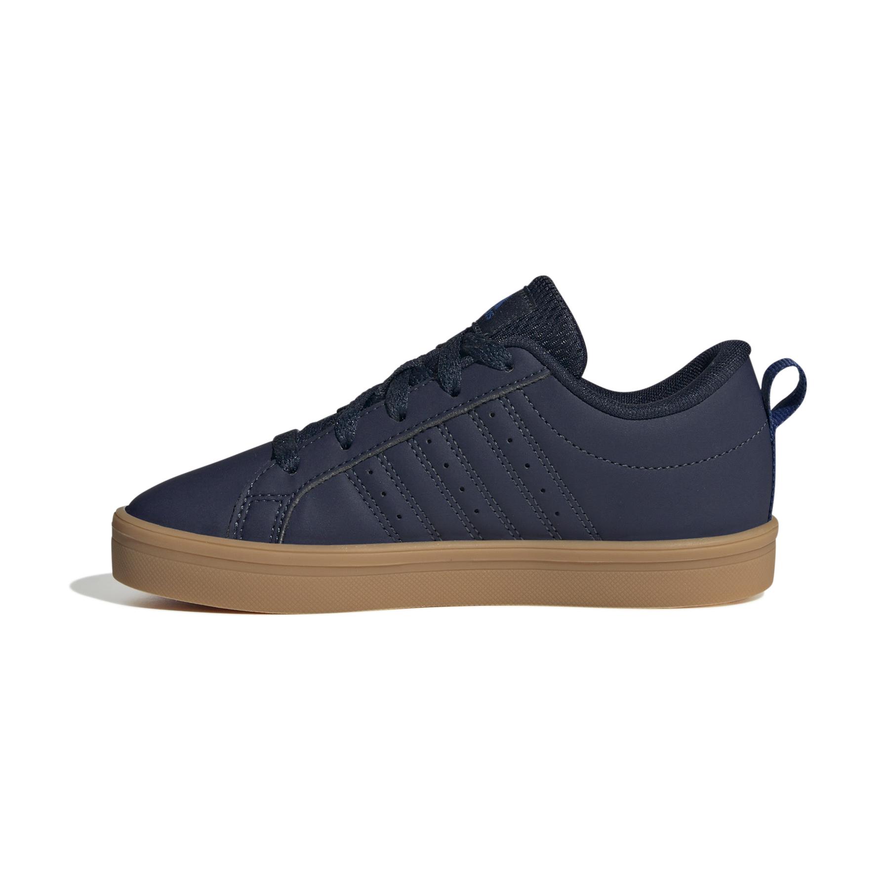a/d/adidas_ie8884_5_footwear_photography_side_medial_center_view_white.jpg