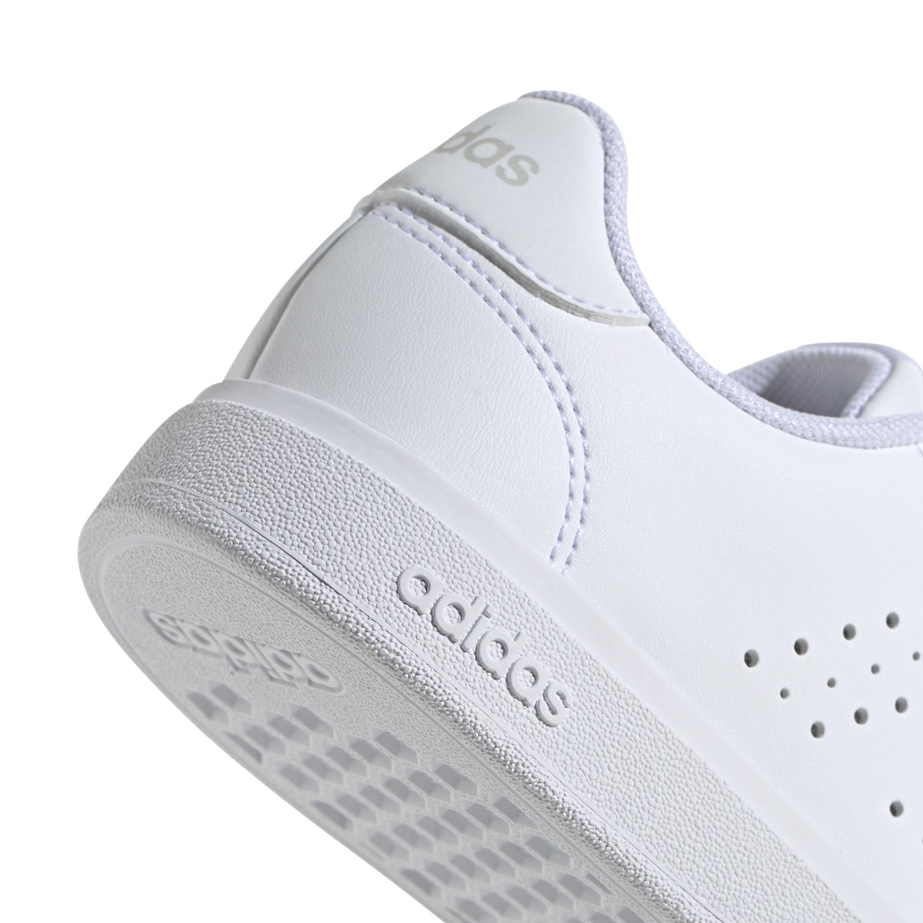 product/a/d/adidas_ie9020_8_footwear_photography_detail_view_1_white.jpg