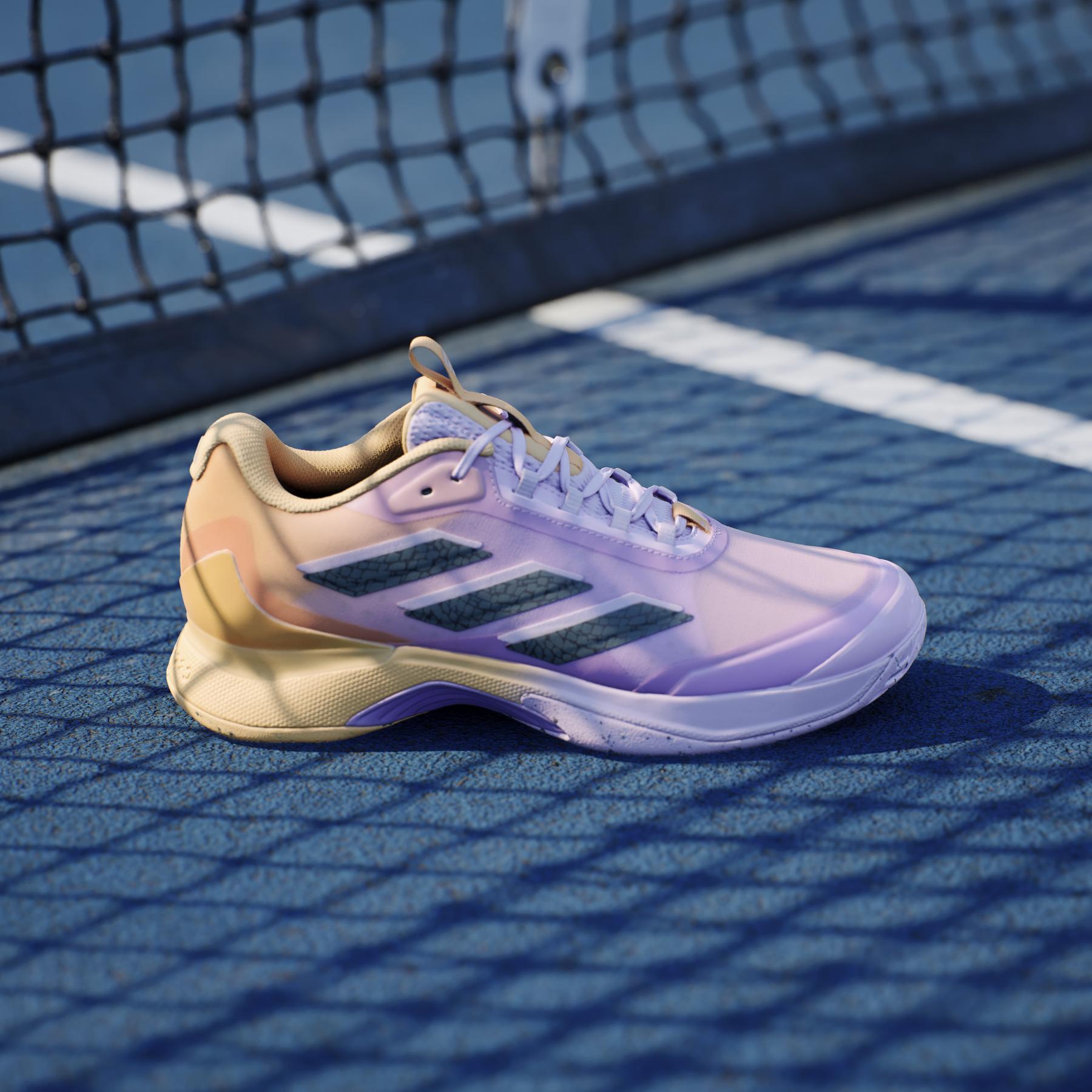 a/d/adidas_if0404_15_footwear_photography_heromrktng_view_3rep2.jpg