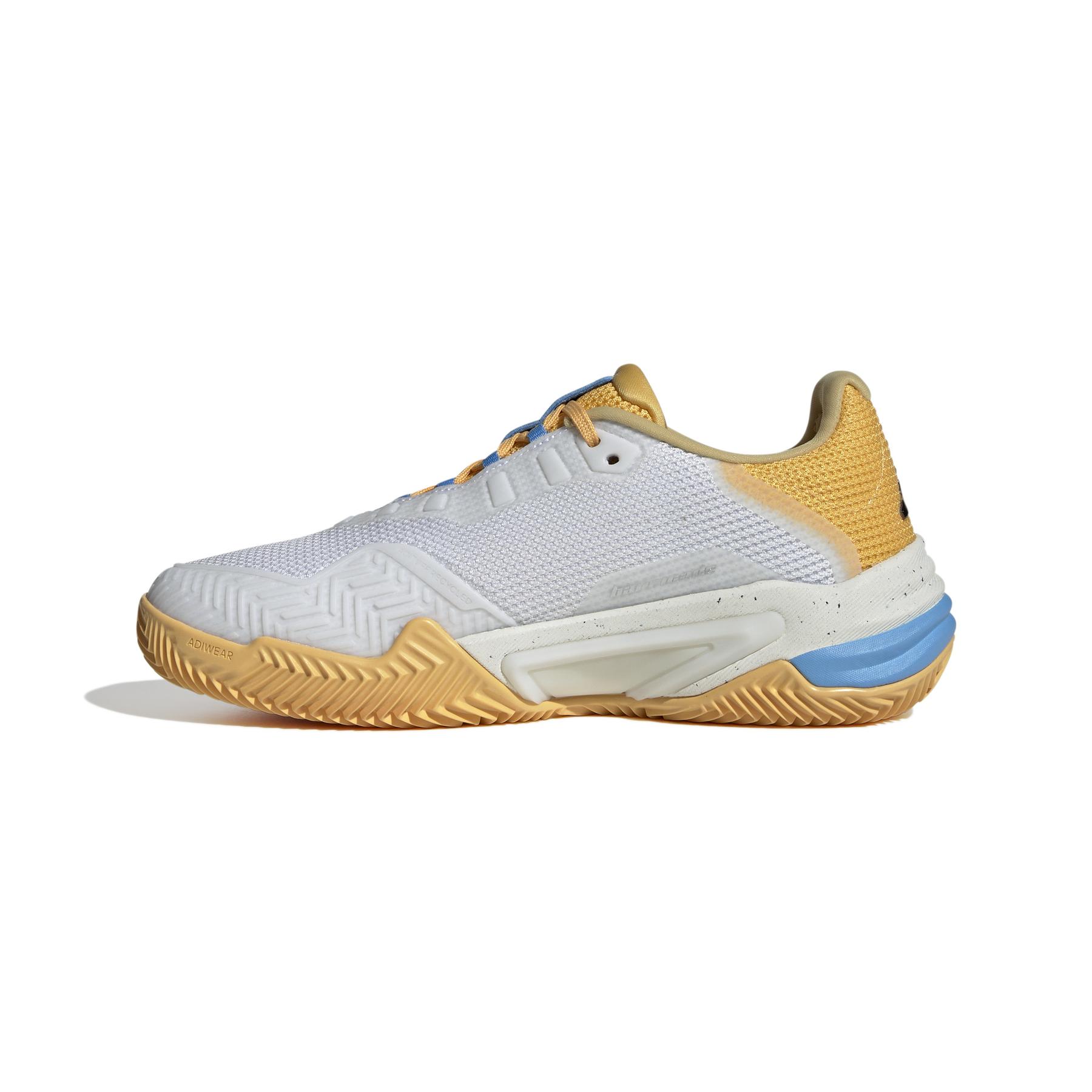 product/a/d/adidas_if0406_5_footwear_photography_side_medial_center_view_white.jpg