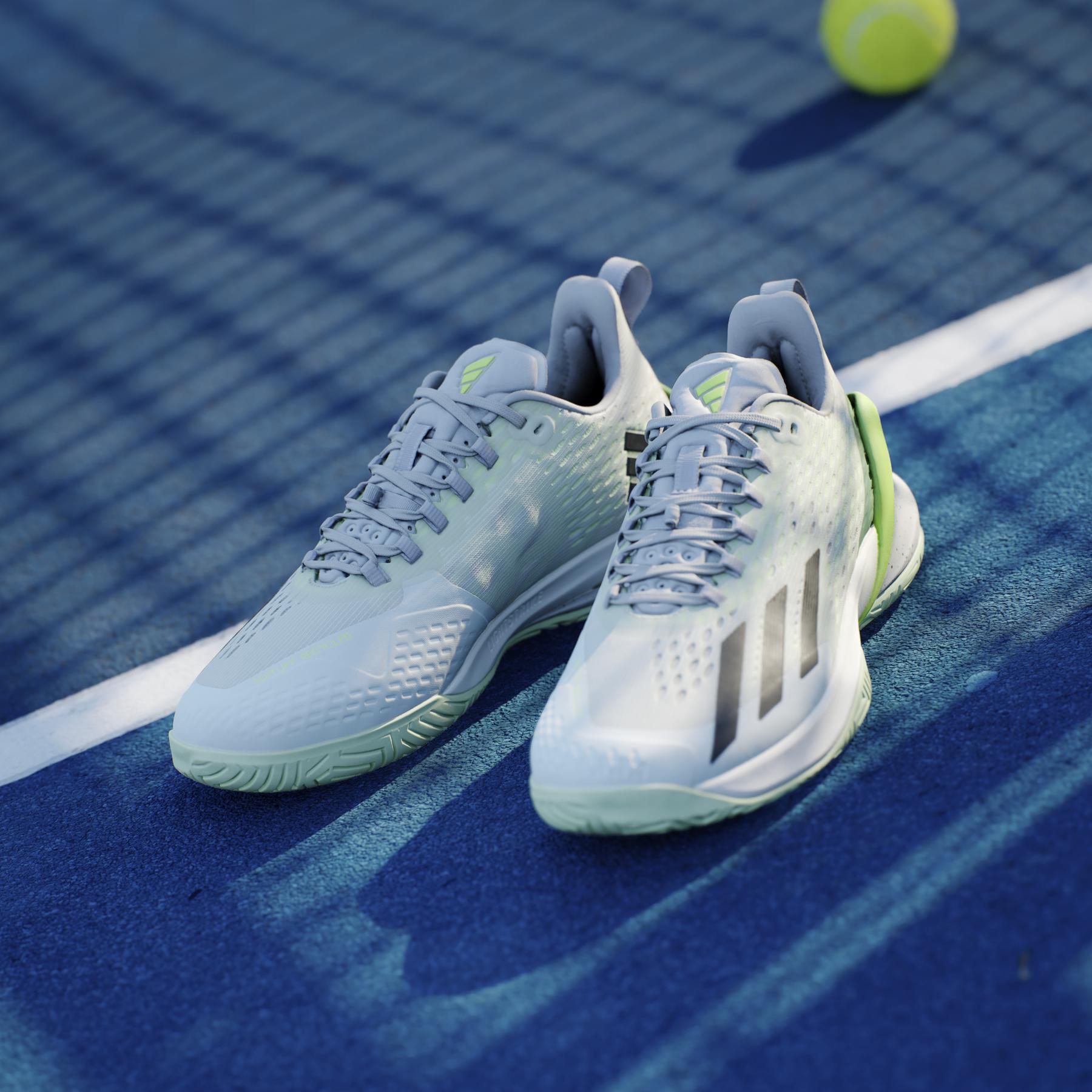 a/d/adidas_if0435_18_footwear_photography_heromrktng_view_5-nw040824x.jpg