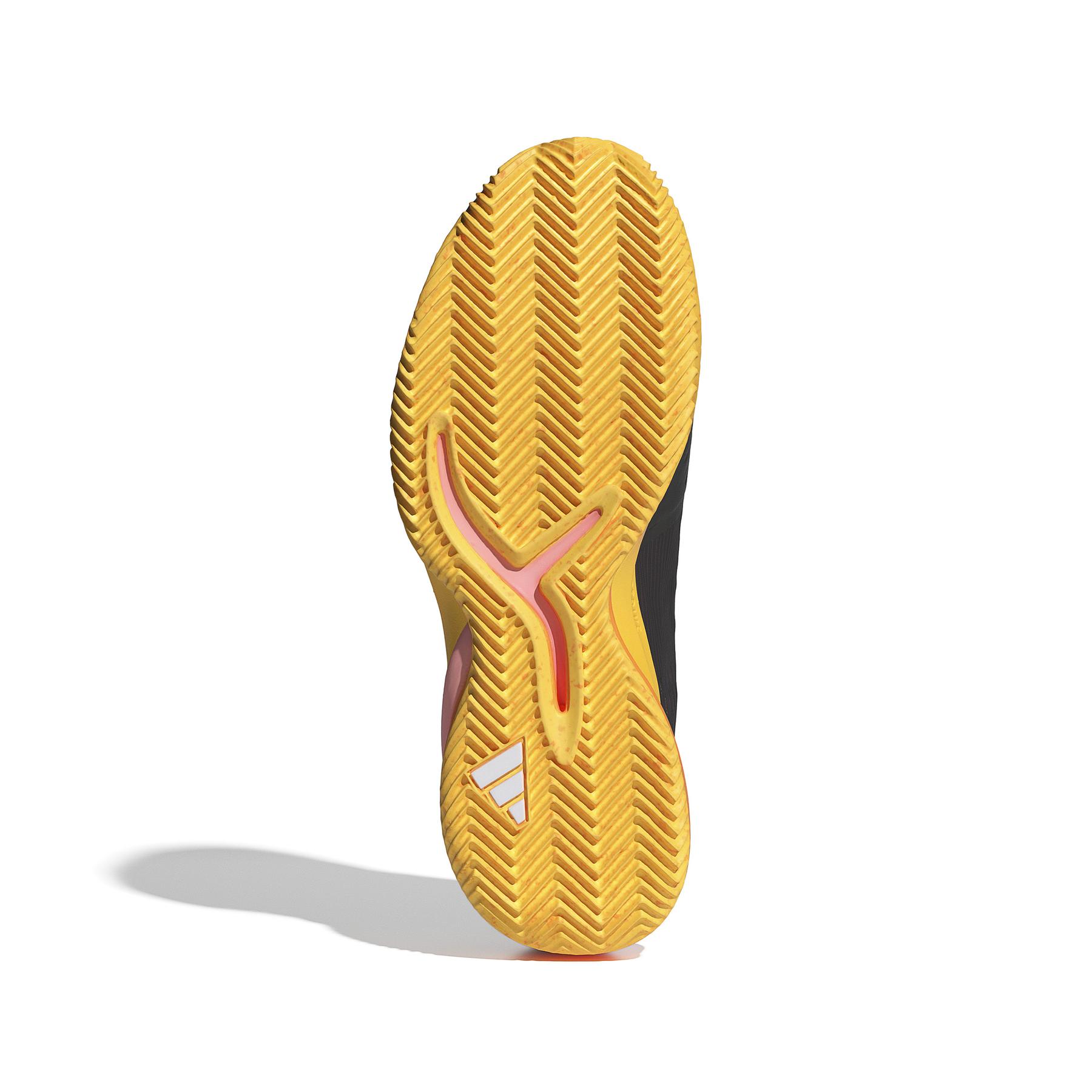 product/a/d/adidas_if0437_4_footwear_photography_bottom_view_white.jpg