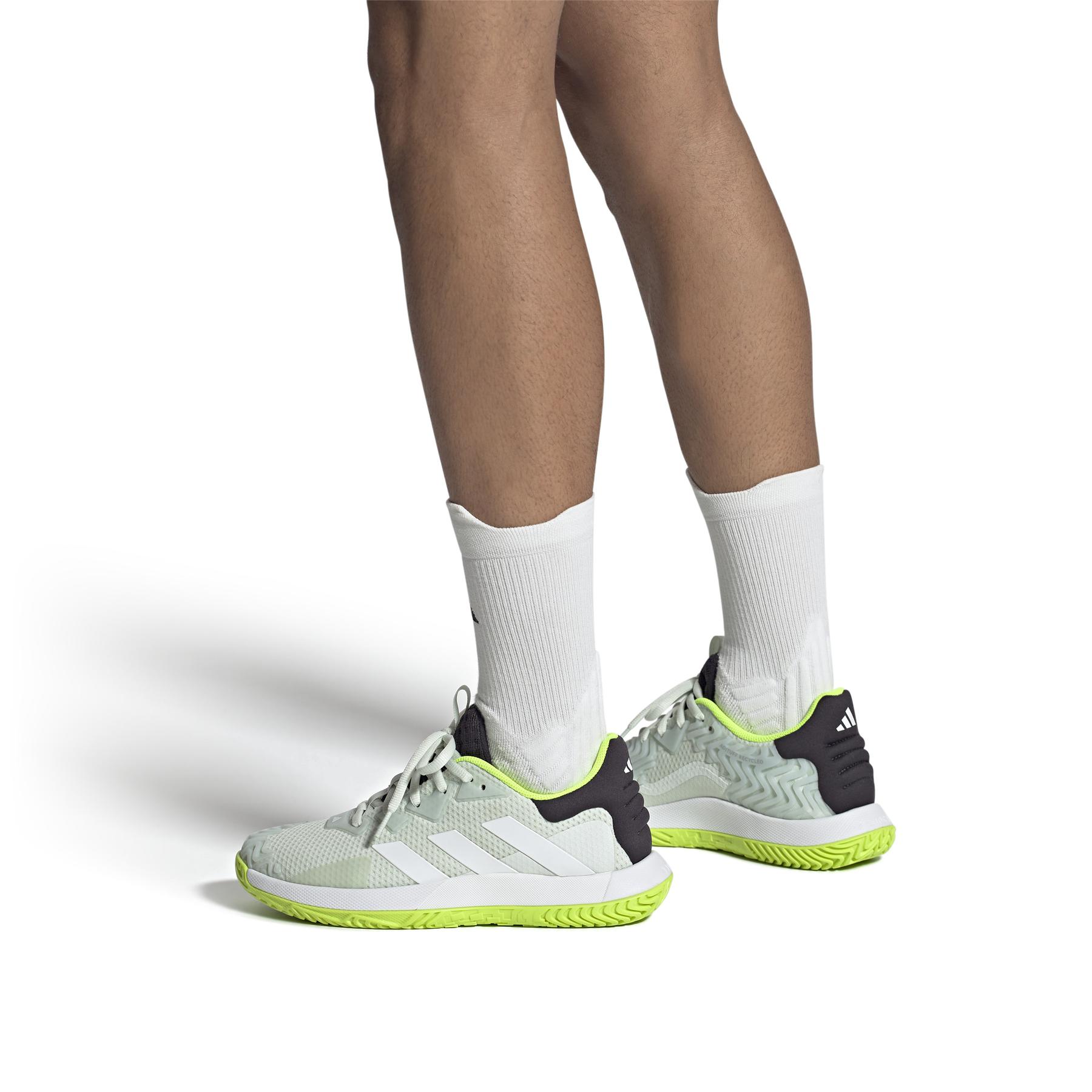 product/a/d/adidas_if0438_11_footwear_on_model_front_view_white-nw040824x.jpg
