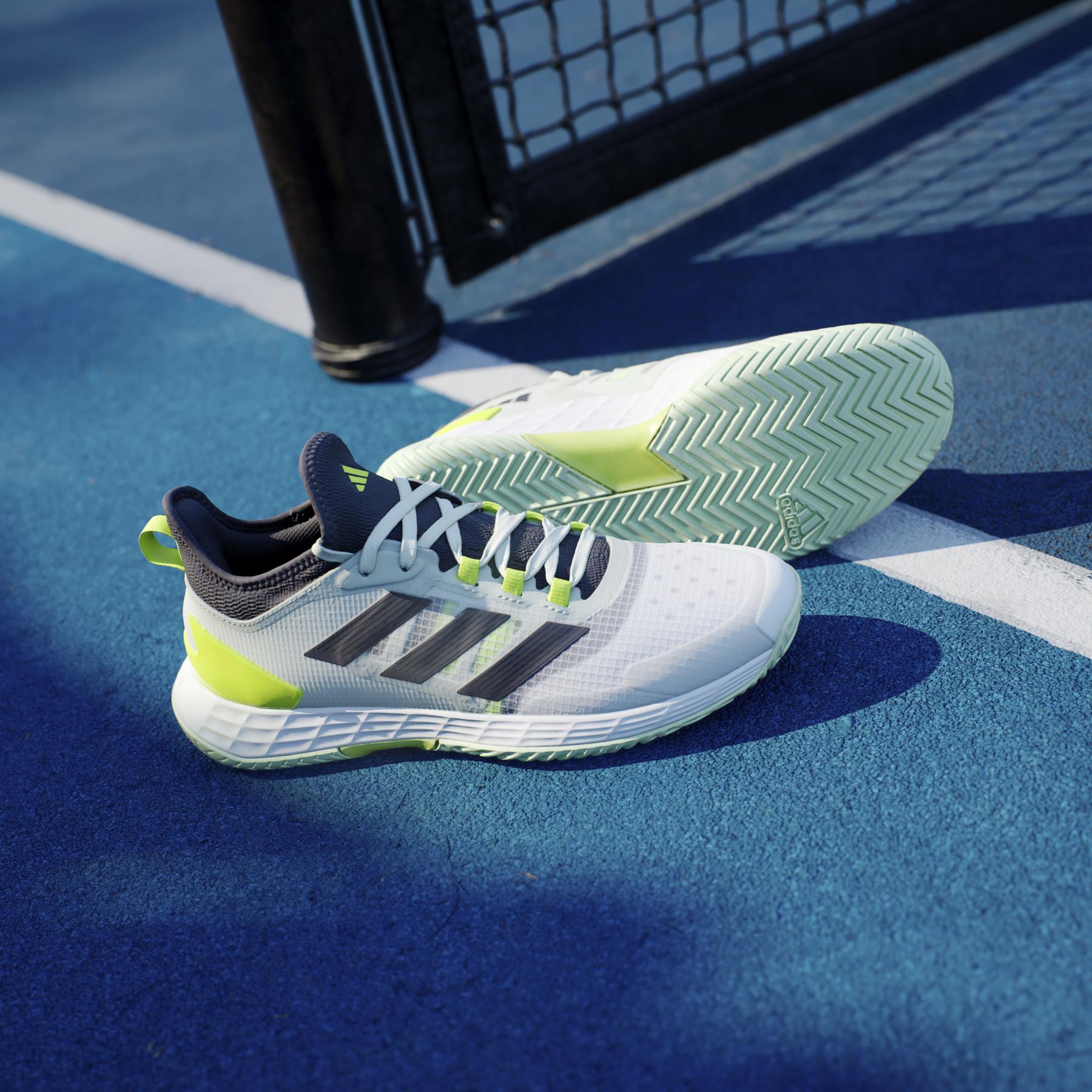 a/d/adidas_if0444_23_footwear_photography_heromrktng_view_8-nw040824x.jpg