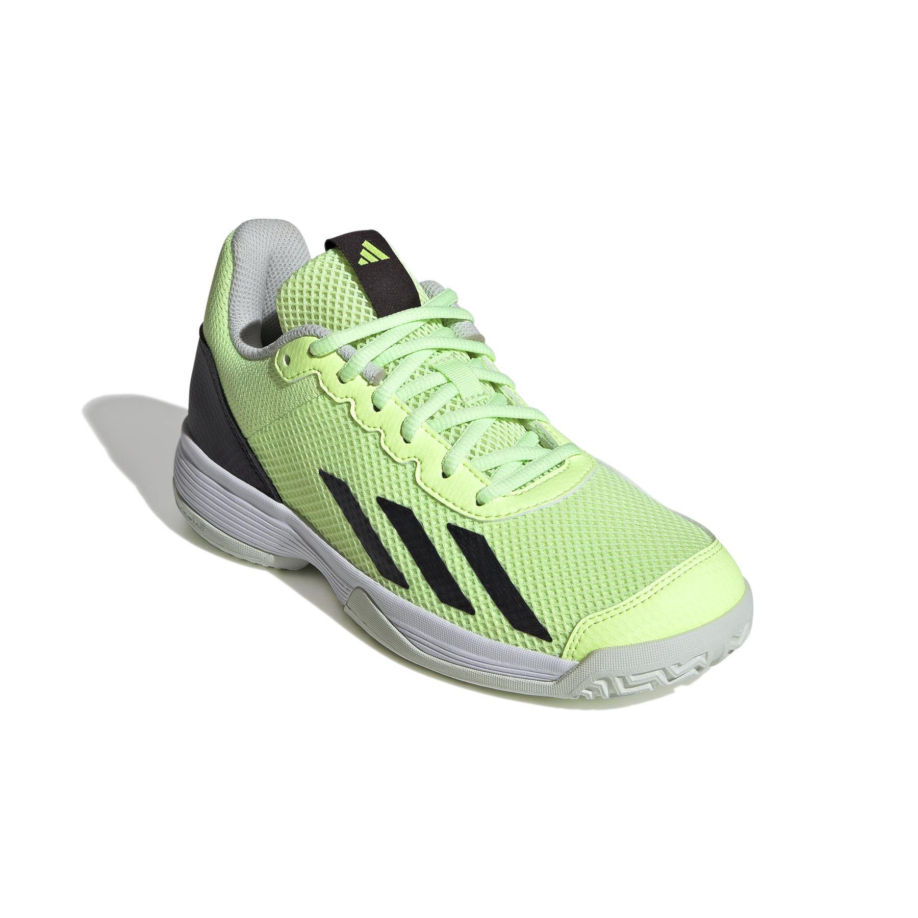 product/a/d/adidas_if0455_6_footwear_photography_front_lateral_top_view_white.jpg