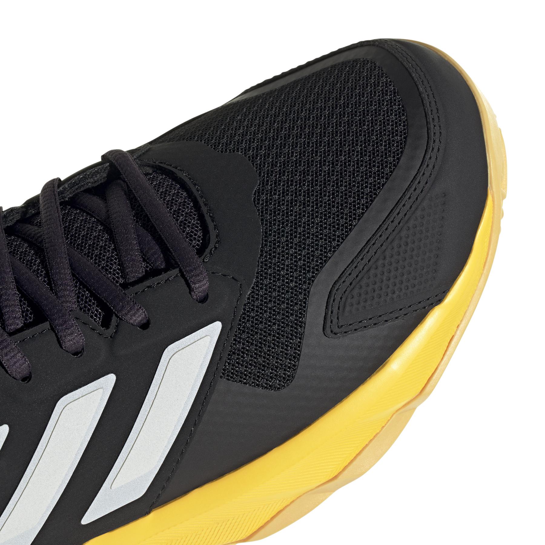 product/a/d/adidas_if0460_9_footwear_photography_detail_view_2_white.jpg