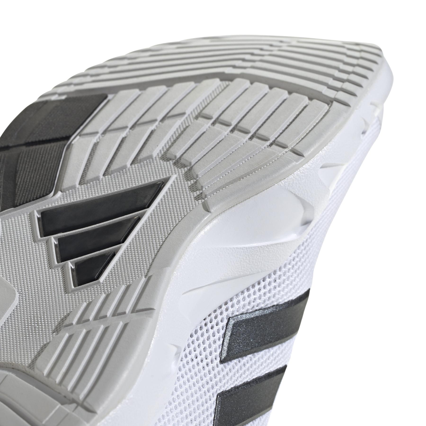 a/d/adidas_if0958_8_footwear_photography_detail_view_1_white.jpg
