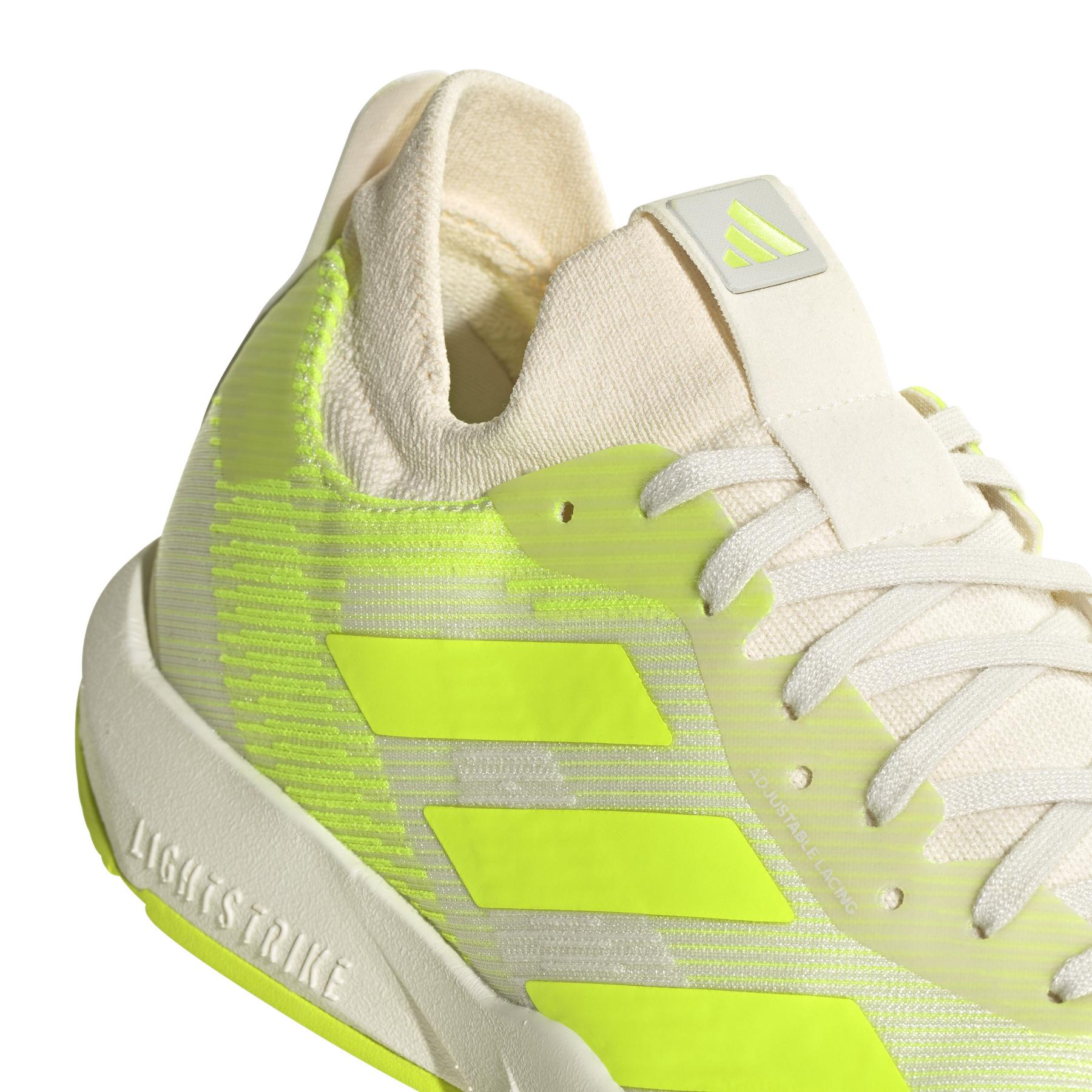product/a/d/adidas_if0962_8_footwear_photography_detail_view_1_white.jpg