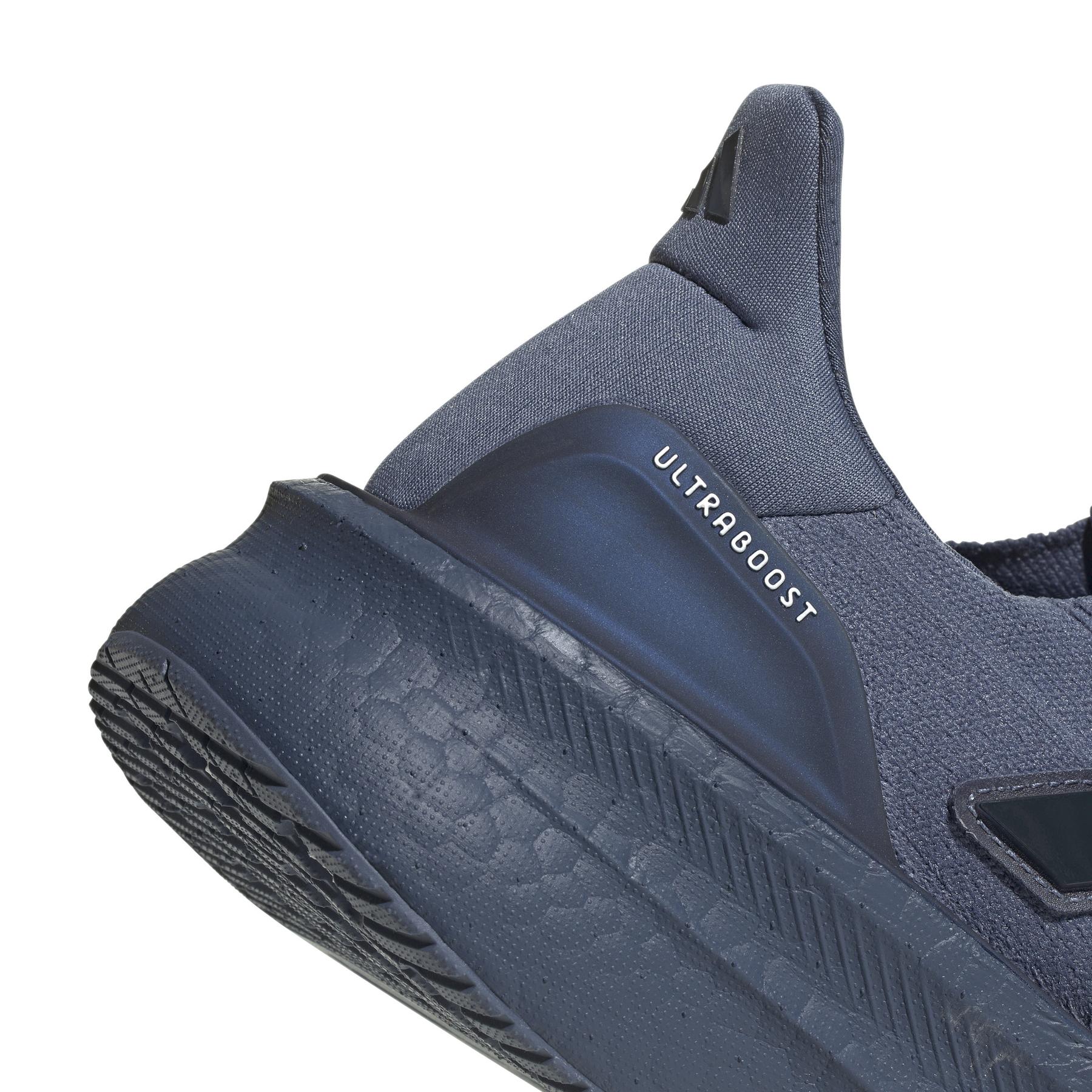 a/d/adidas_if1479_9_footwear_photography_detail_view_2_white.jpg