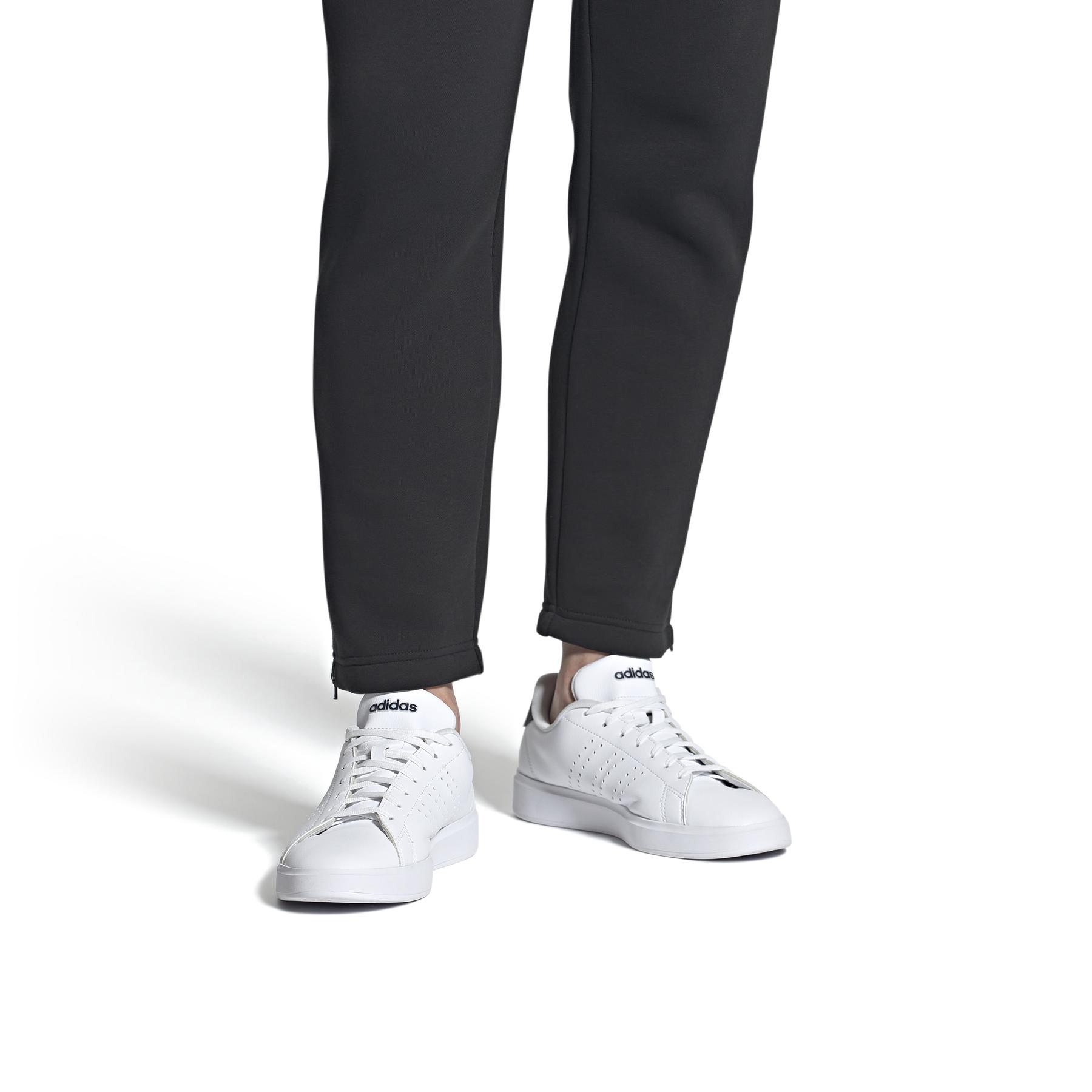 product/a/d/adidas_if1661_10_footwear_on_model_front_view_whiterep2.jpg