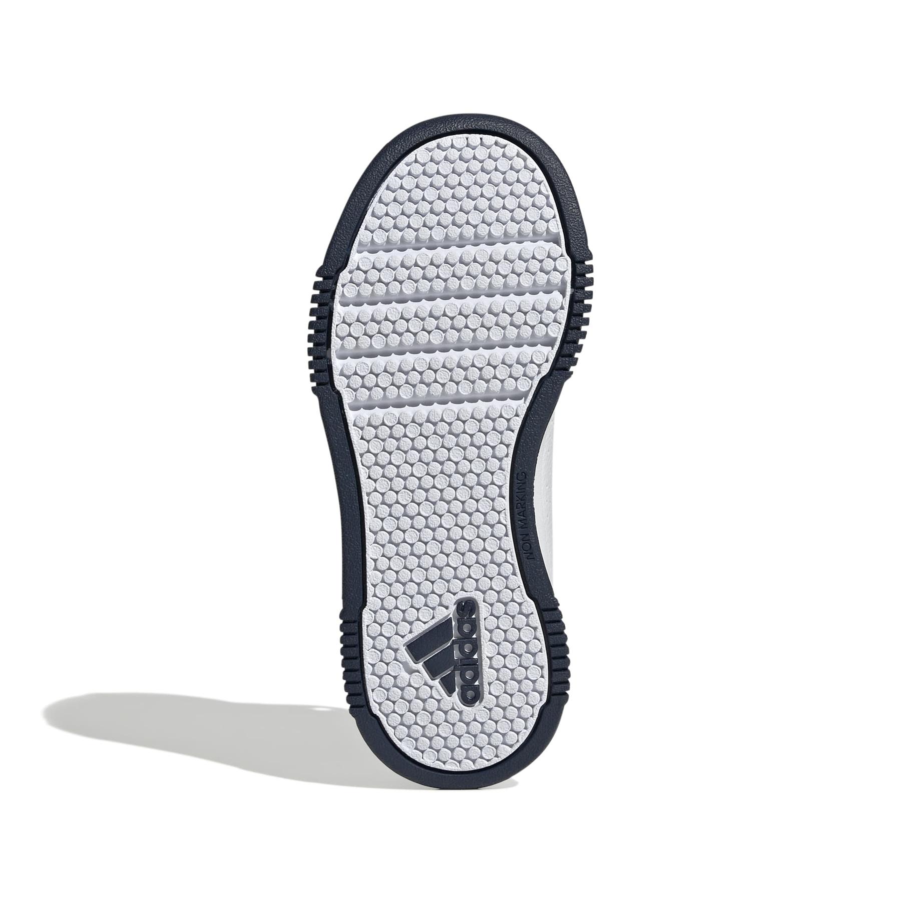 product/a/d/adidas_if1729_4_footwear_photography_bottom_view_white-nw091625.jpg