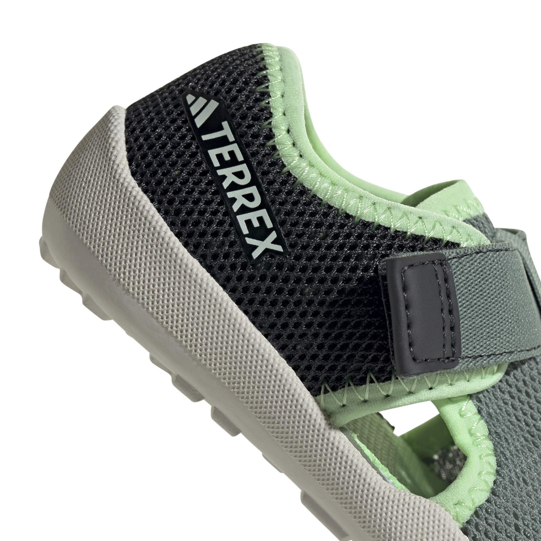 product/a/d/adidas_if3109_8_footwear_photography_detail_view_1_white.jpg