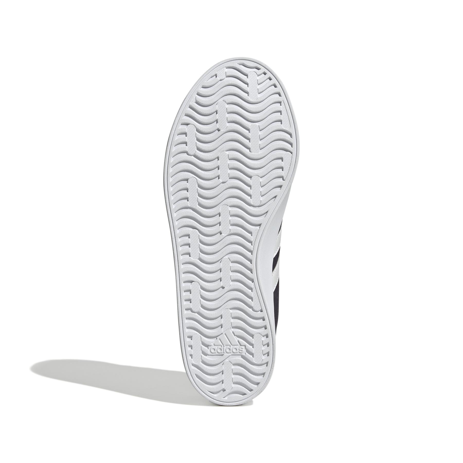 a/d/adidas_if4471_4_footwear_photography_bottom_view_white-nw110824.jpg