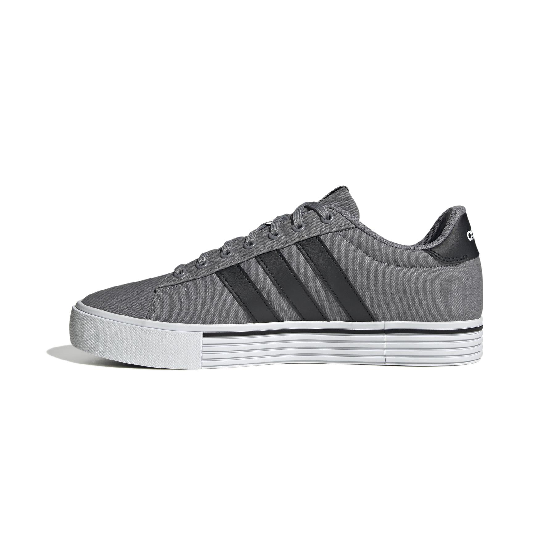 a/d/adidas_if4493_5_footwear_photography_side_medial_center_view_white.jpg