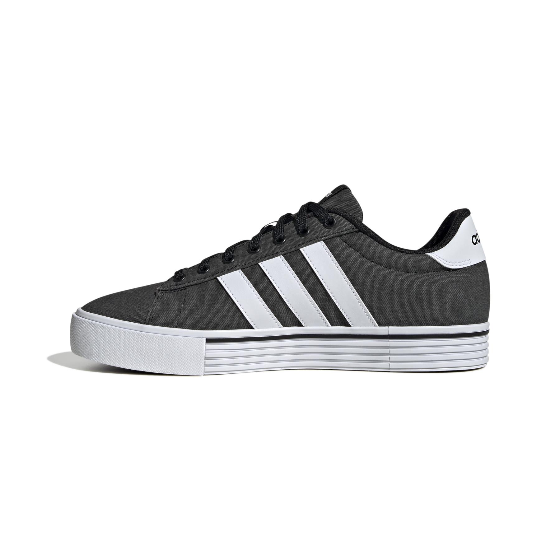 a/d/adidas_if4496_5_footwear_photography_side_medial_center_view_white.jpg