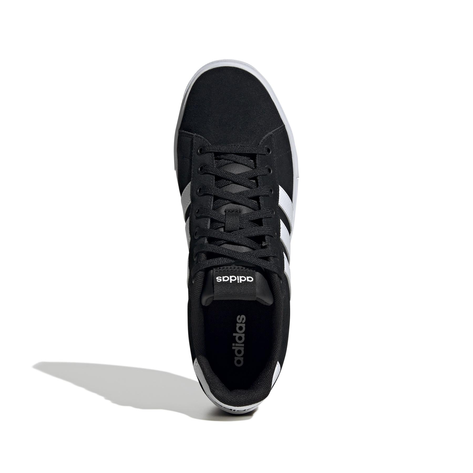 a/d/adidas_if4502_3_footwear_photography_top_portrait_view_white.jpg