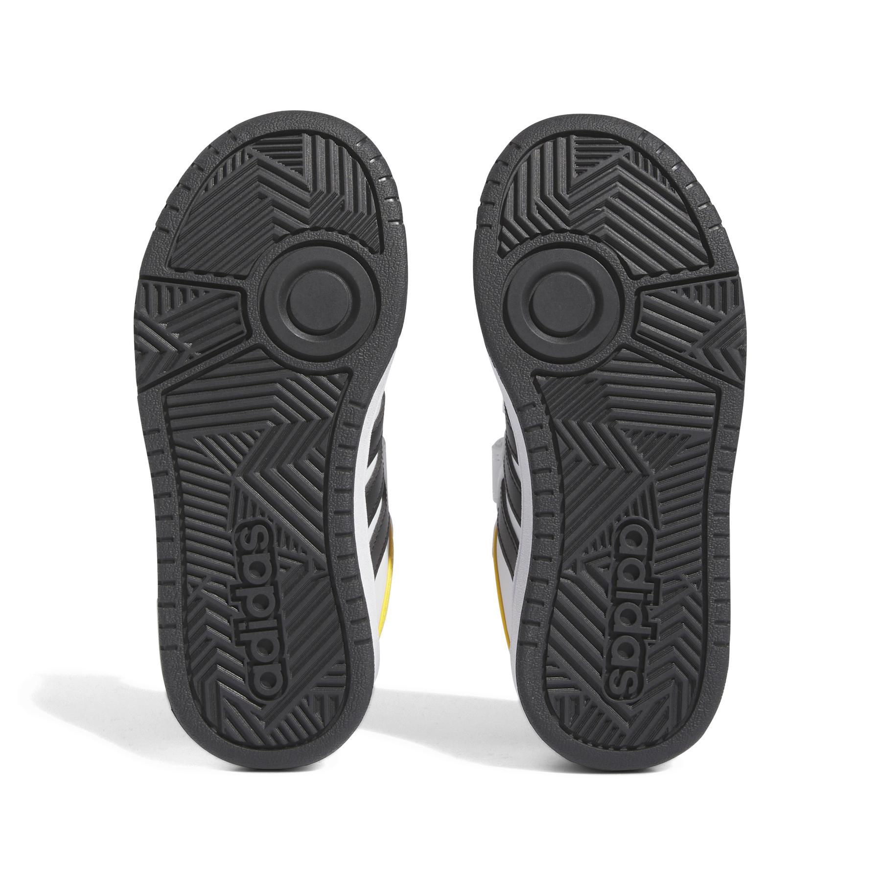 product/a/d/adidas_if5316_4_footwear_photography_bottom_view_white.jpg