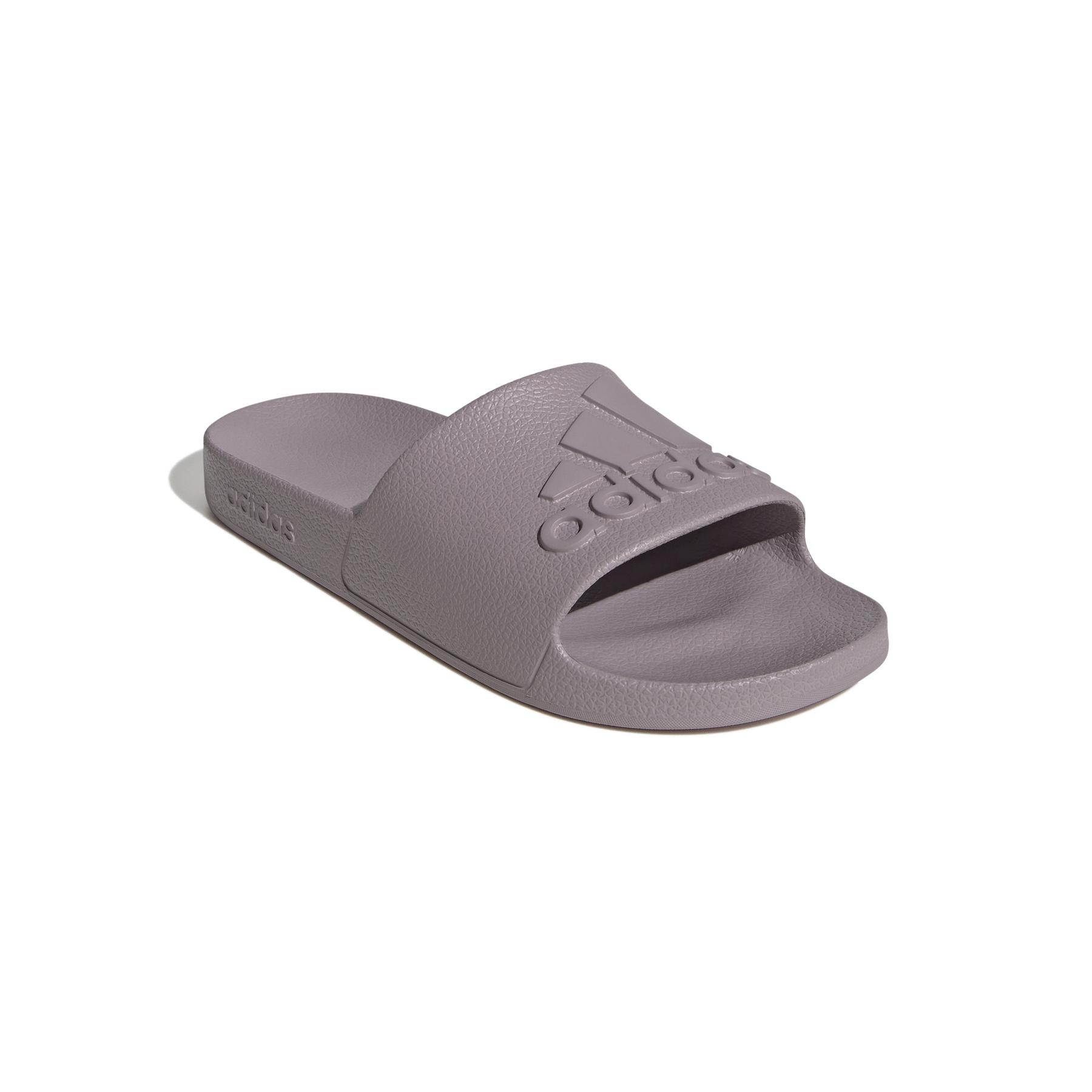 a/d/adidas_if6067_6_footwear_photography_front_lateral_top_view_white.jpg