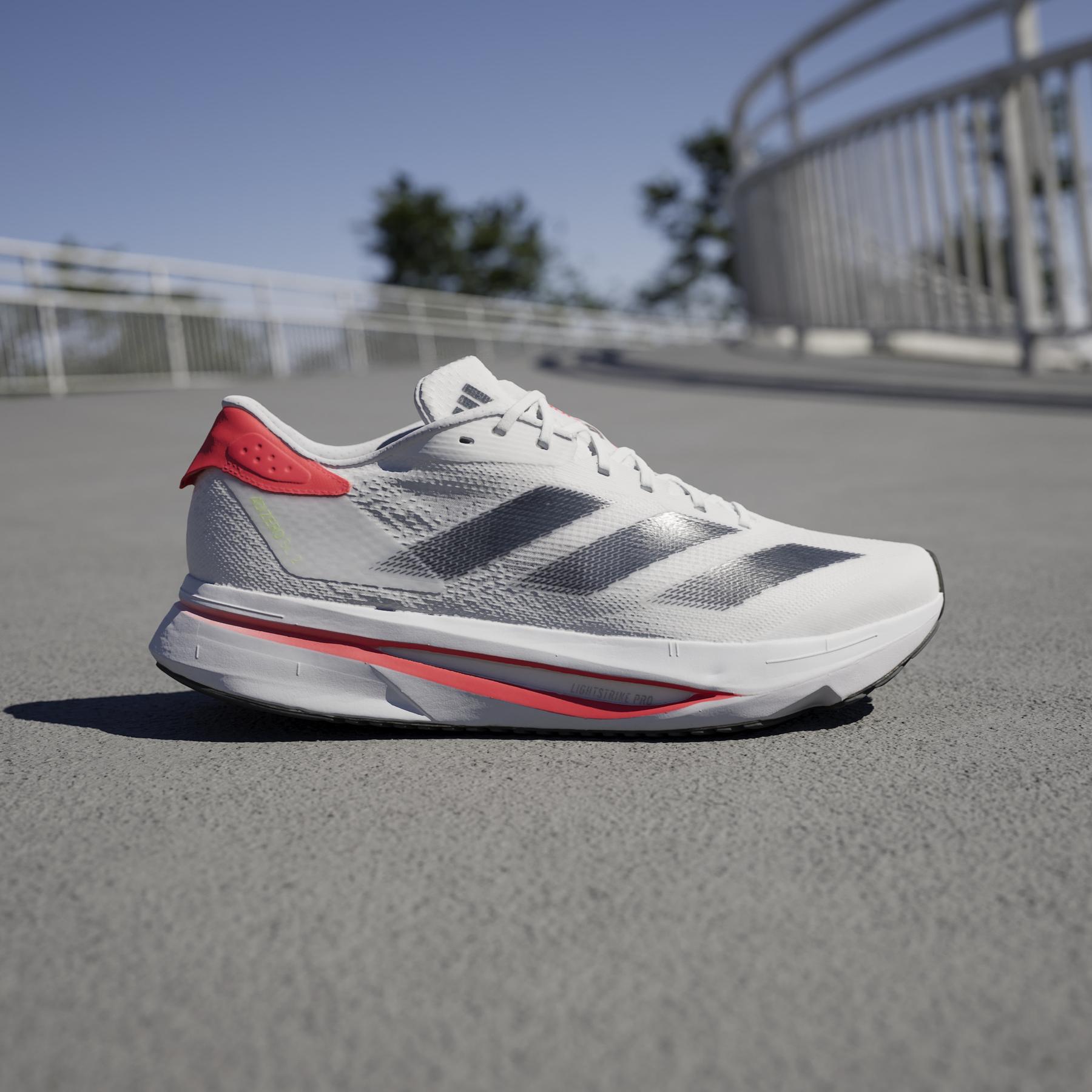 a/d/adidas_if6745_16_footwear_photography_heromrktng_view_3.jpg