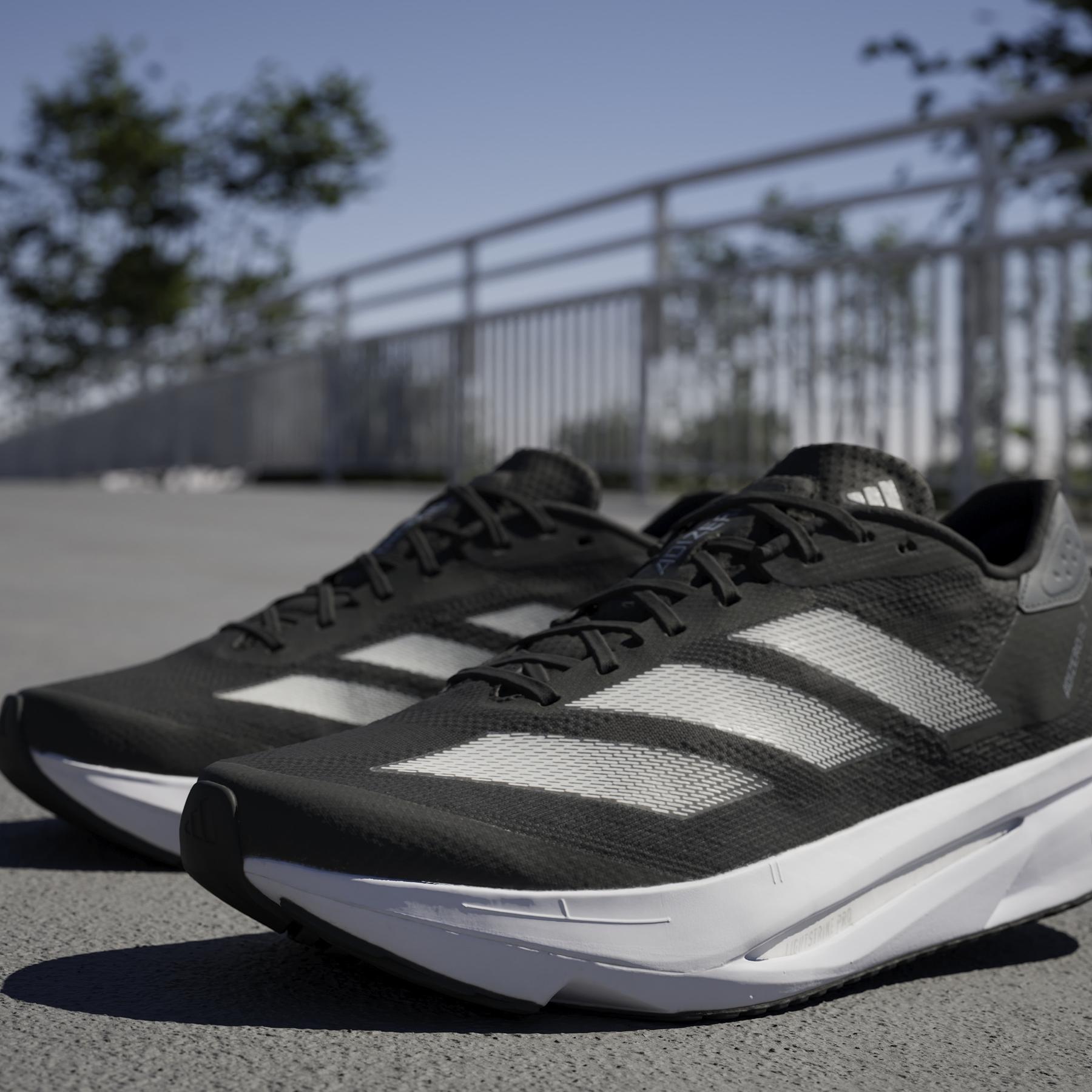 a/d/adidas_if6748_20_footwear_photography_heromrktng_view_9.jpg
