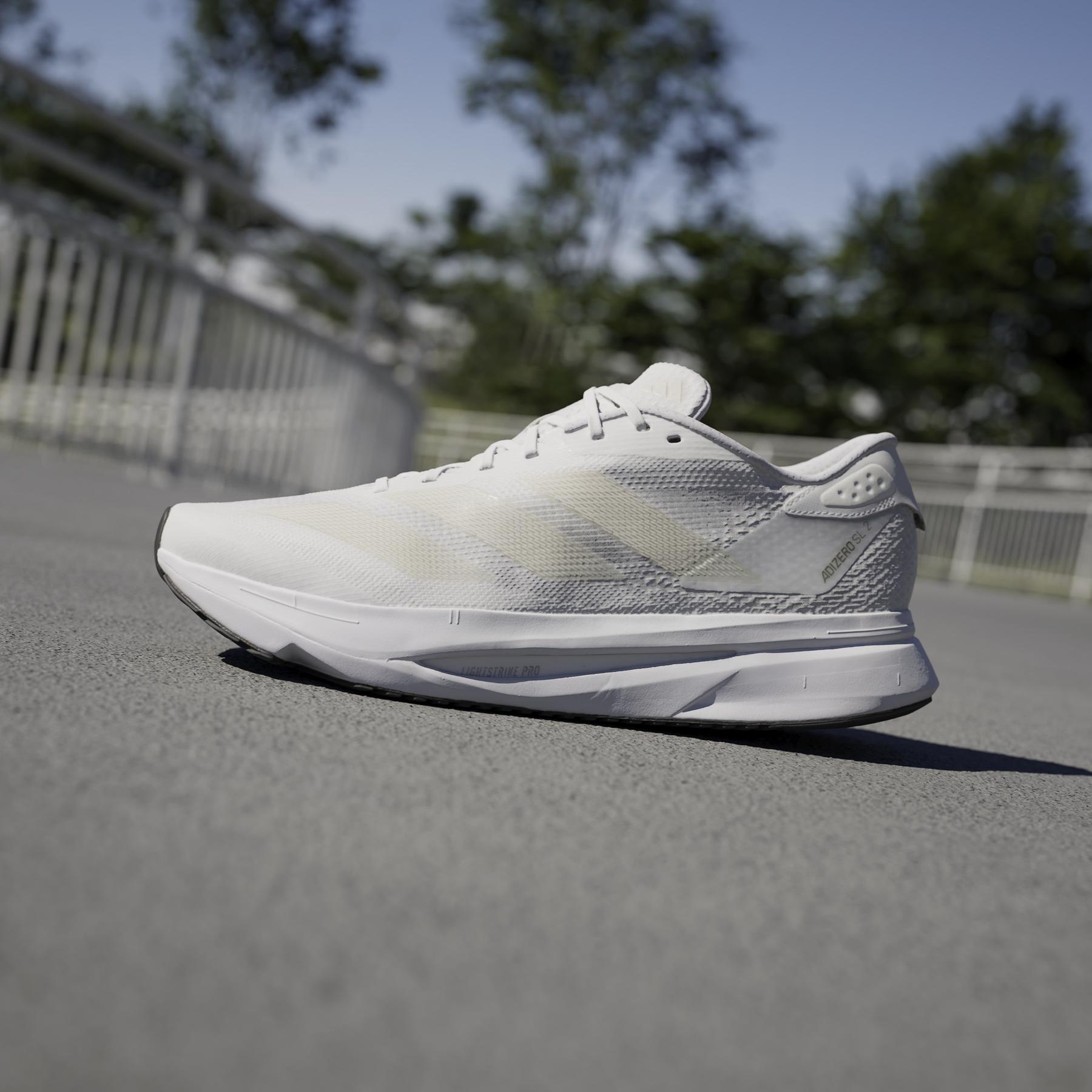 a/d/adidas_if6749_18_footwear_photography_heromrktng_view_7.jpg