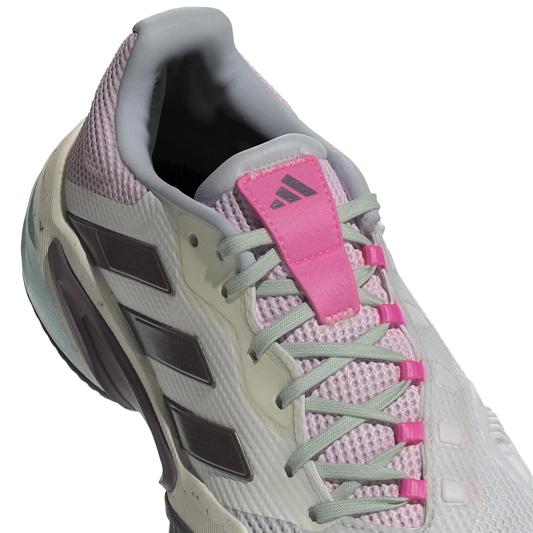 a/d/adidas_if7792_8_footwear_photography_detail_view_2_white-nw0324.jpg