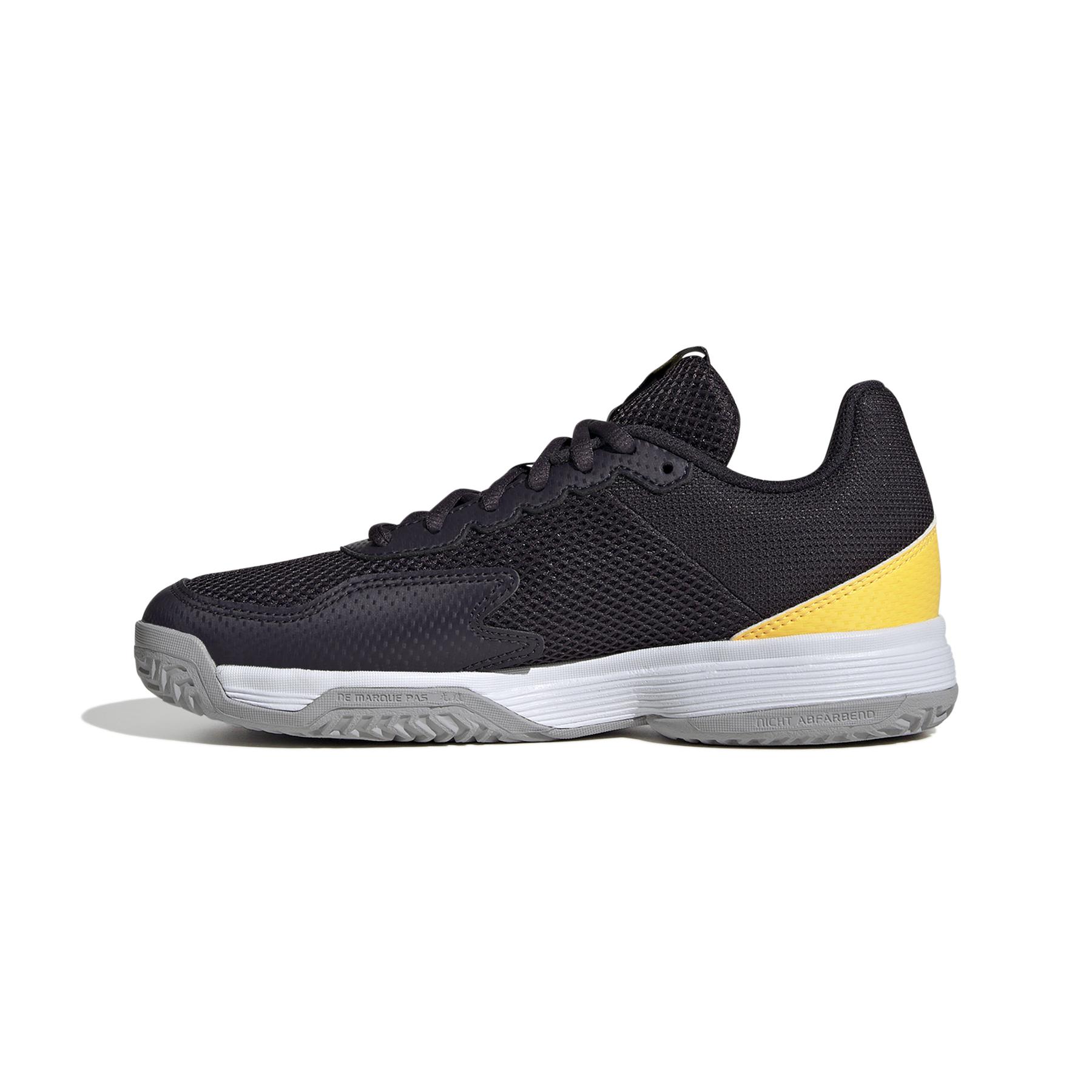 a/d/adidas_if9104_5_footwear_photography_side_medial_center_view_white.jpg